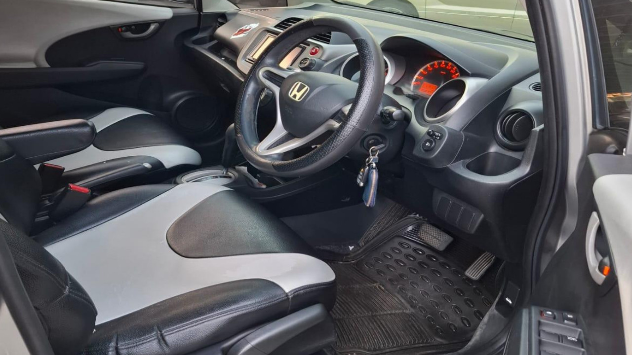 2012 Honda Jazz 2012 Honda Jazz