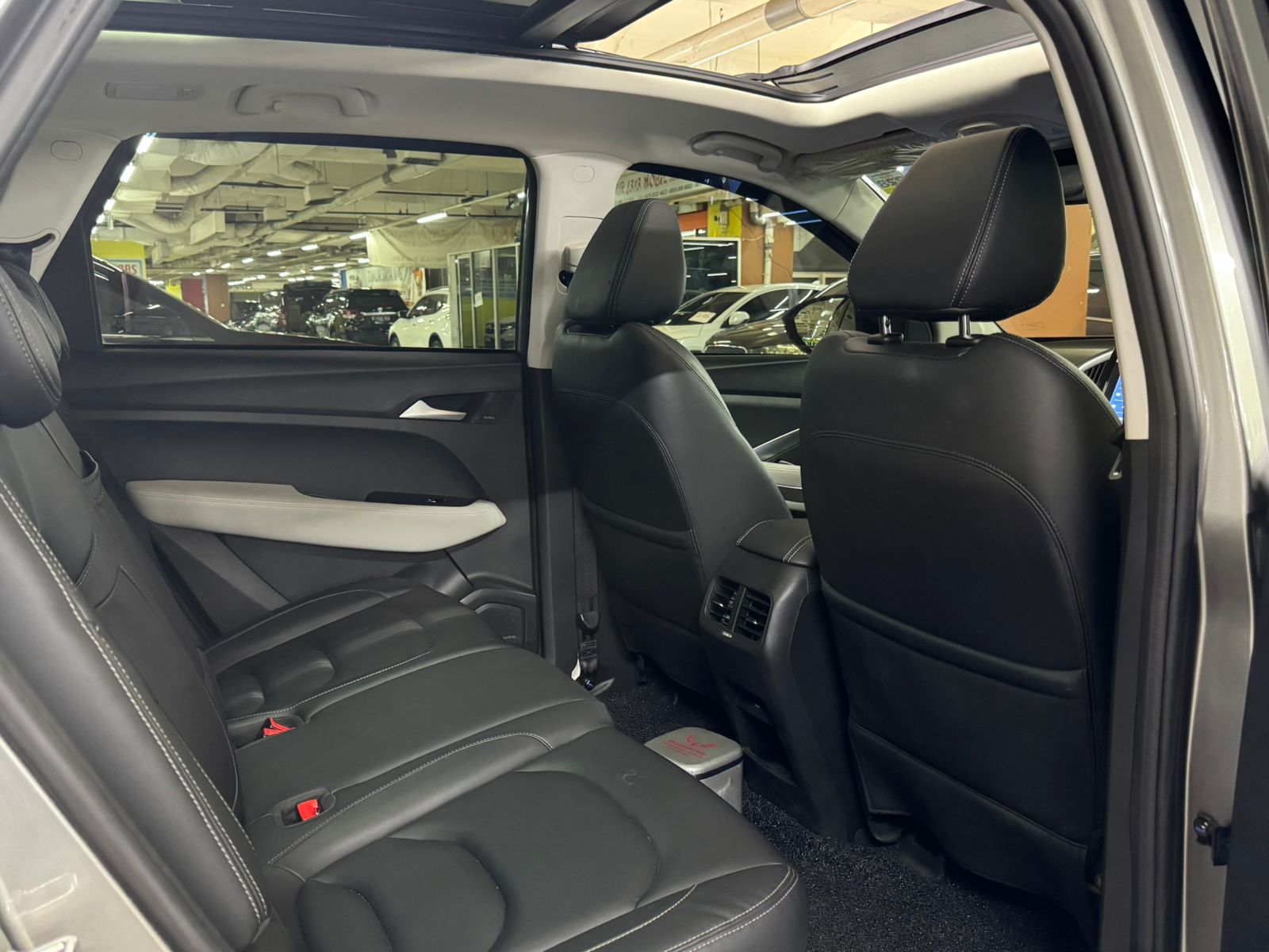 2022 Wuling Almaz RS 2022 Wuling Almaz RS