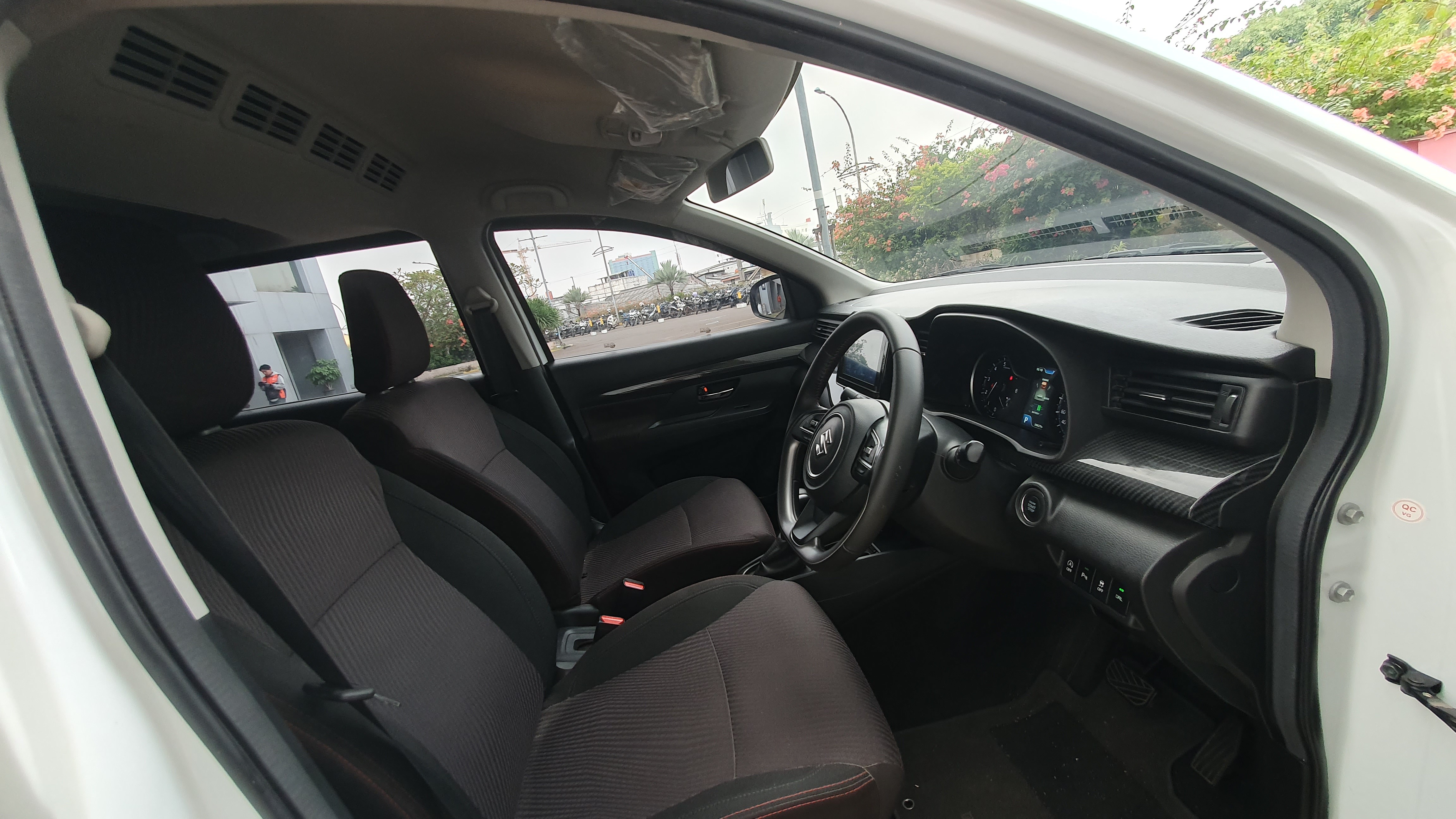 2023 Suzuki Ertiga Smart Hybrid 2023 Suzuki Ertiga Smart Hybrid