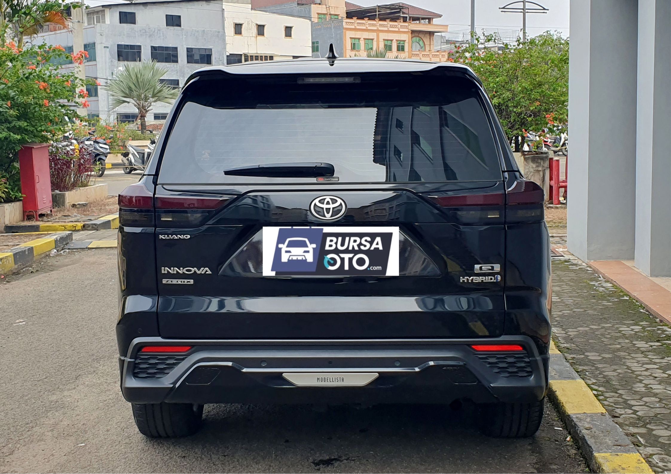 2024 Toyota Kijang Innova Zenix Hybrid EV 2024 Toyota Kijang Innova Zenix Hybrid EV