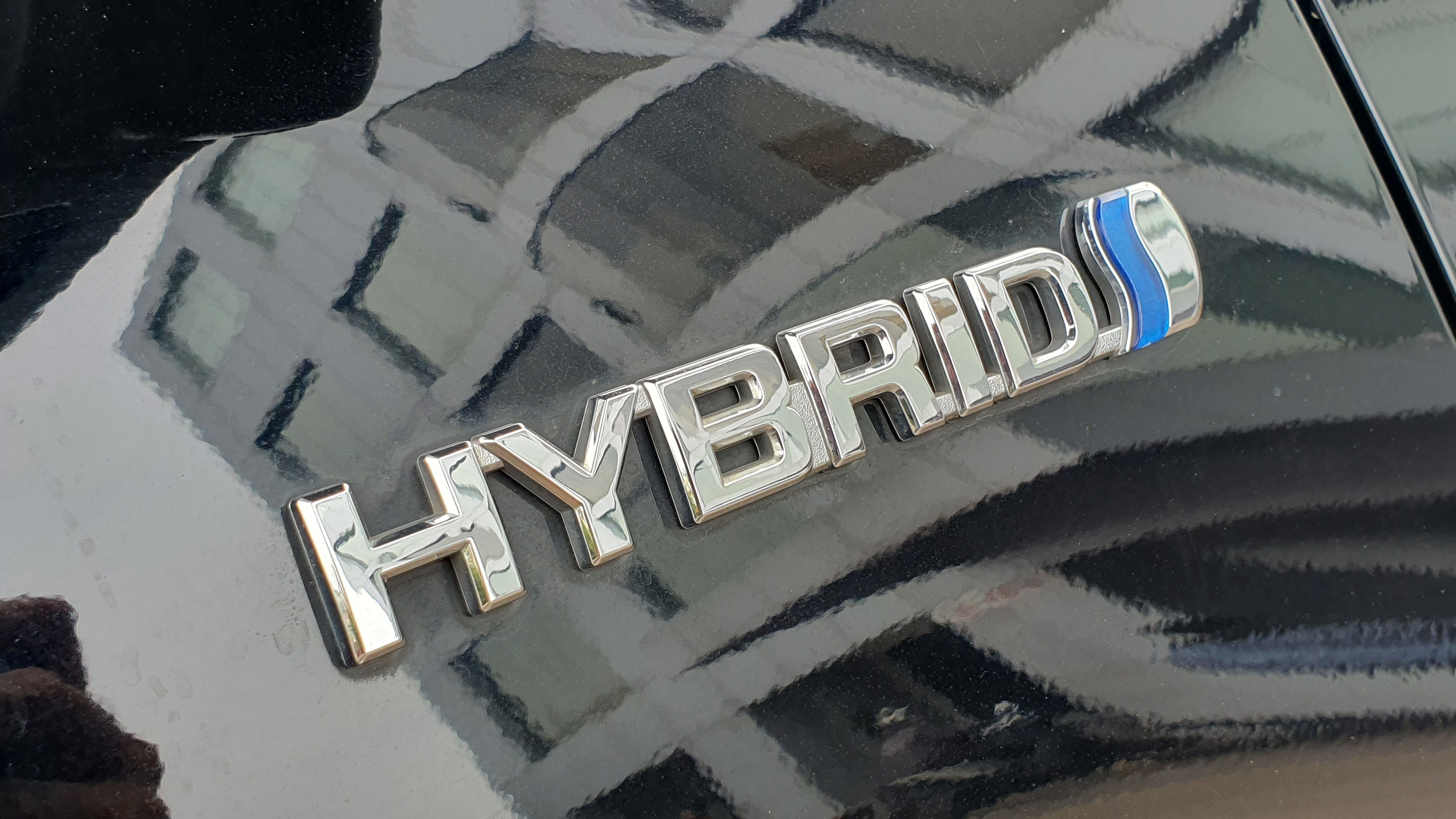 2024 Toyota Kijang Innova Zenix Hybrid EV 2024 Toyota Kijang Innova Zenix Hybrid EV