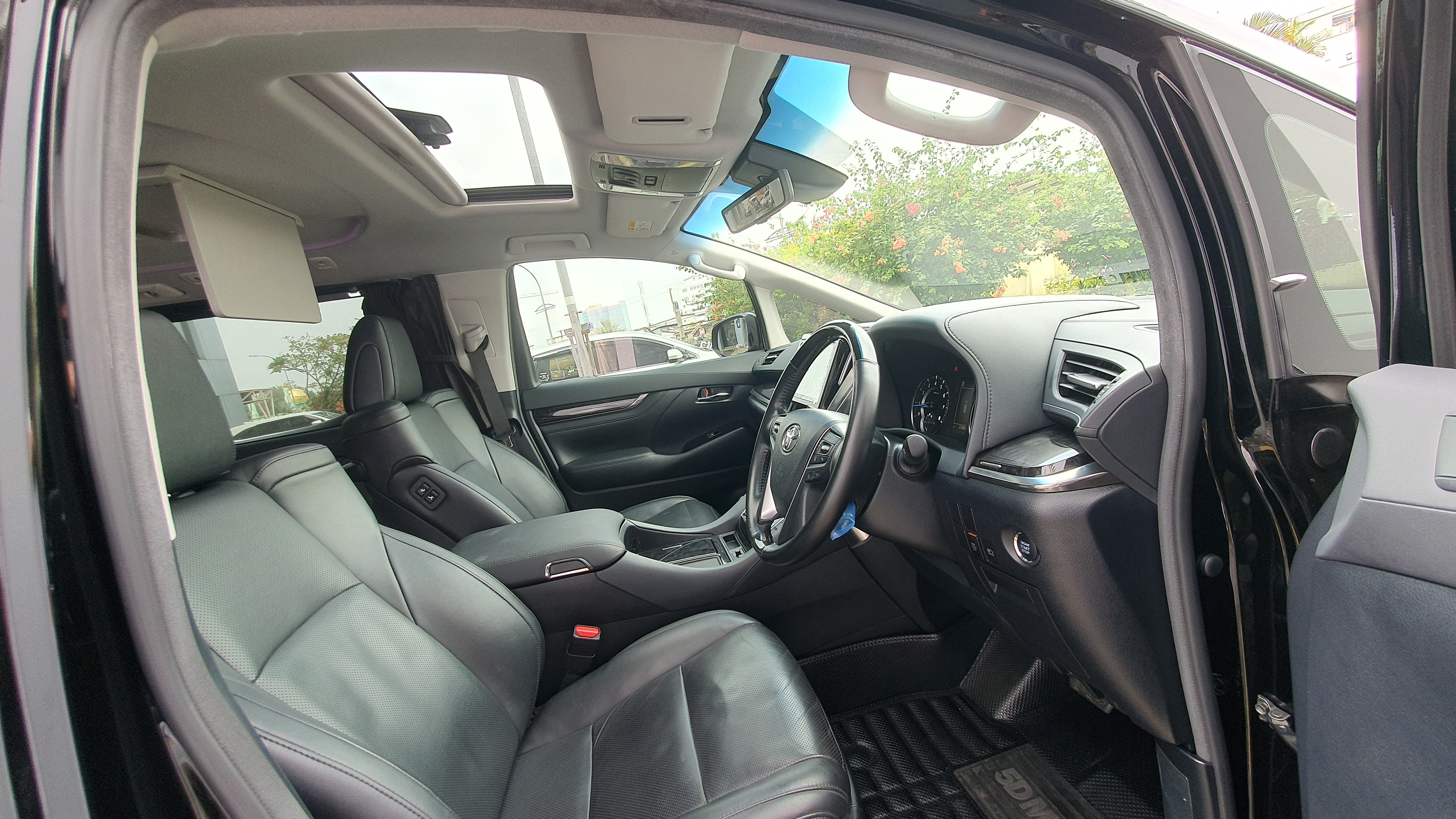 2021 Toyota Vellfire 2.5 G TSS 2021 Toyota Vellfire 2.5 G TSS