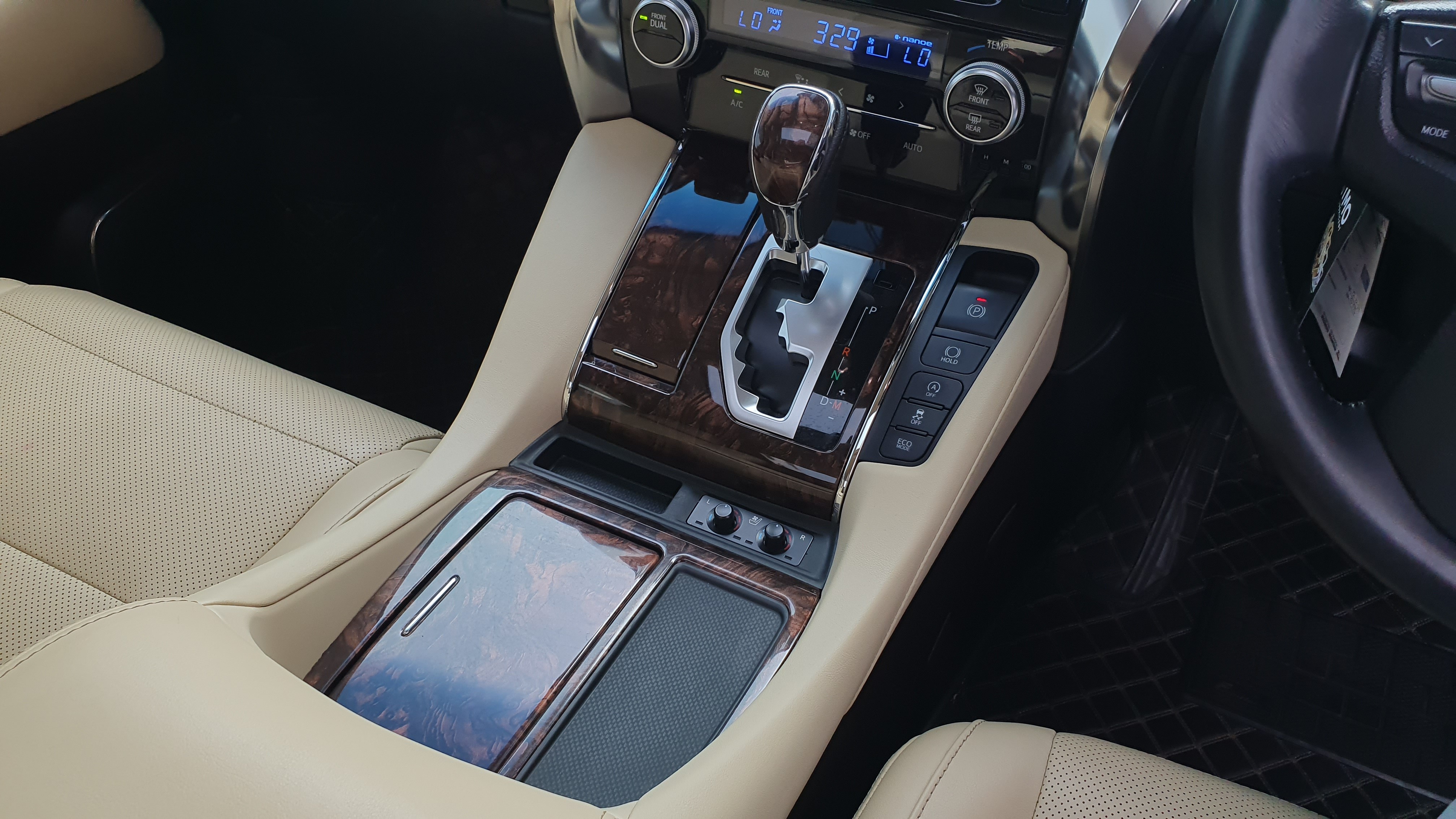 2020 Toyota Alphard 2020 Toyota Alphard