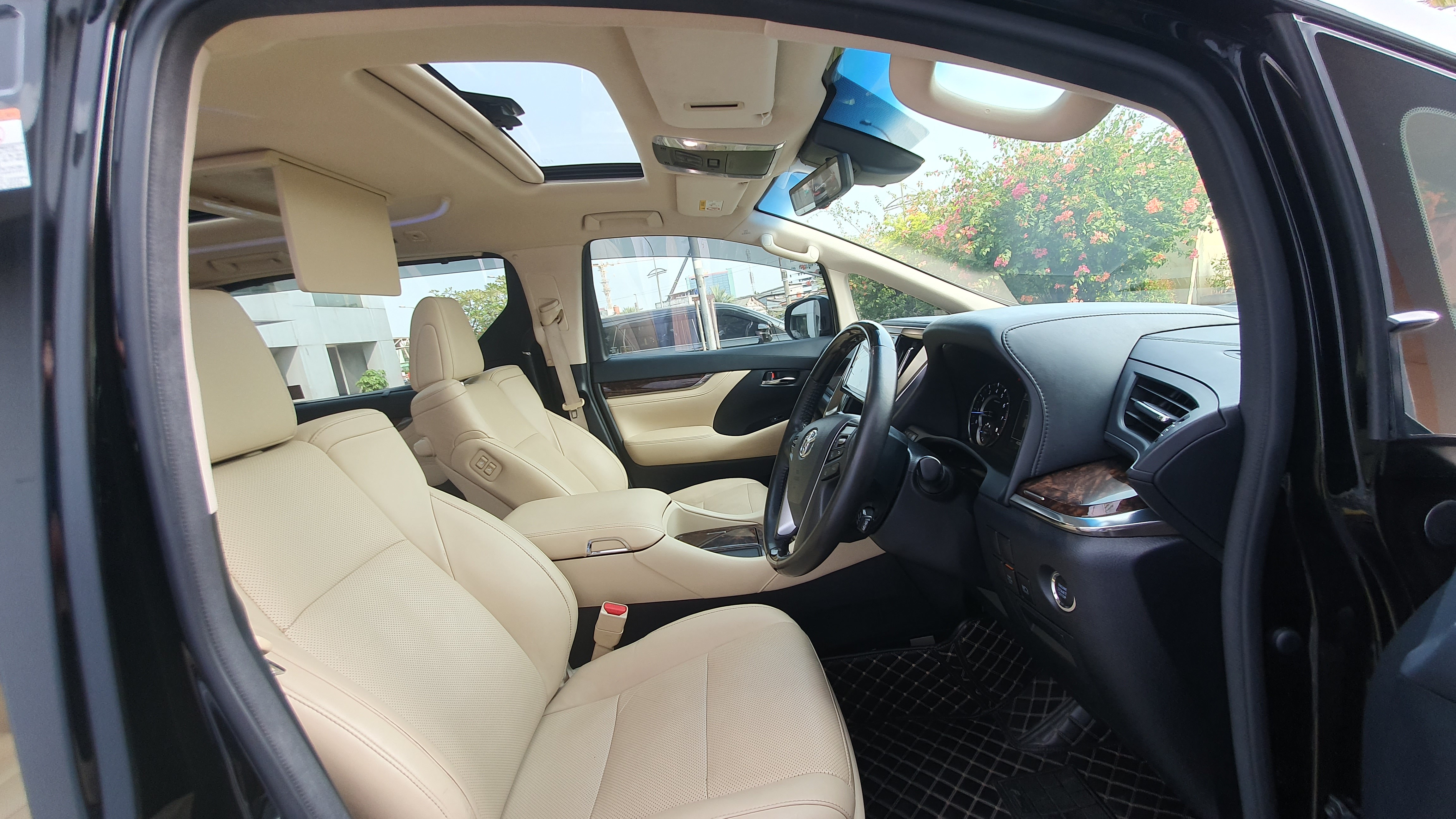 2020 Toyota Alphard 2020 Toyota Alphard