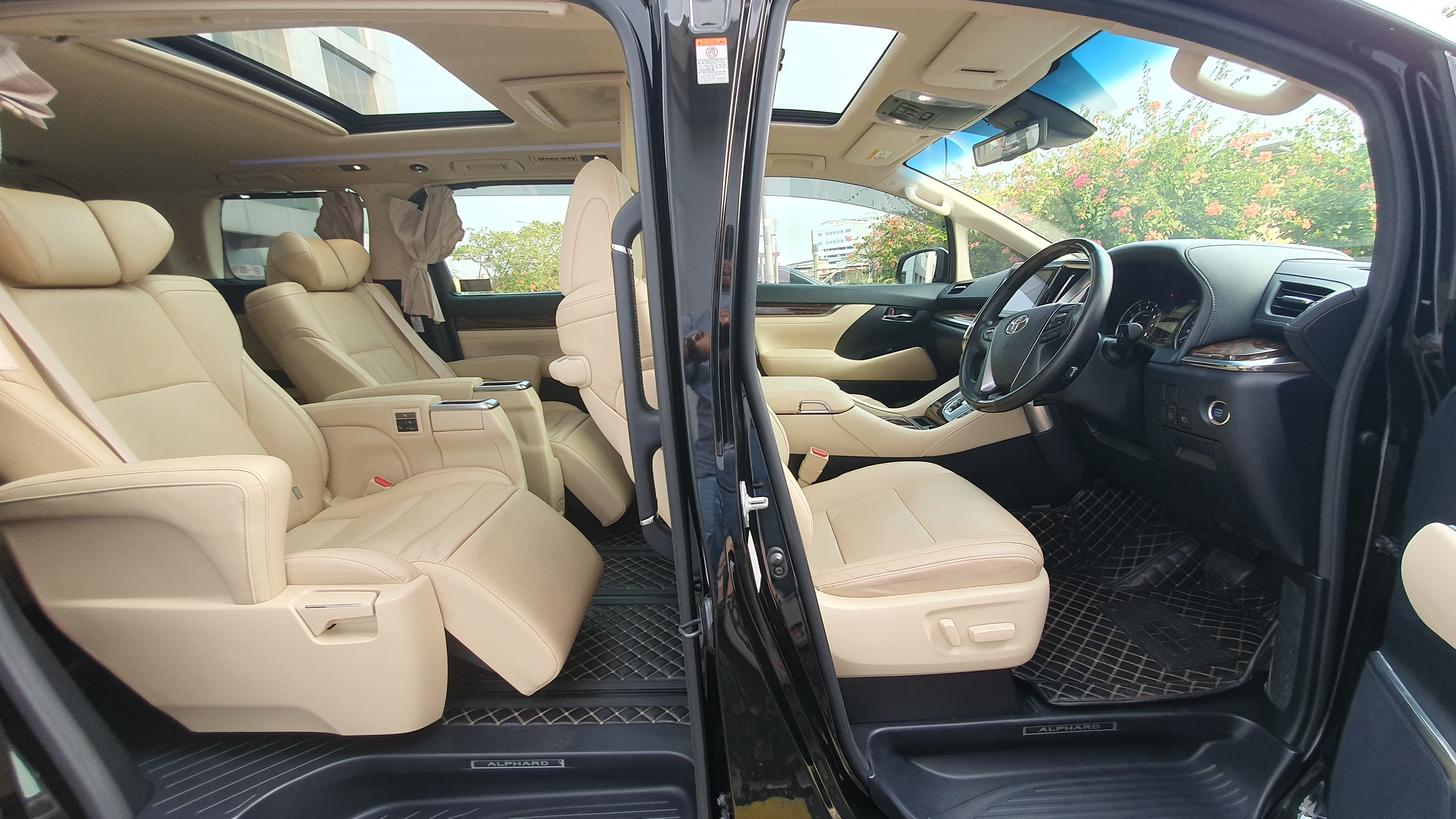 2020 Toyota Alphard 2020 Toyota Alphard