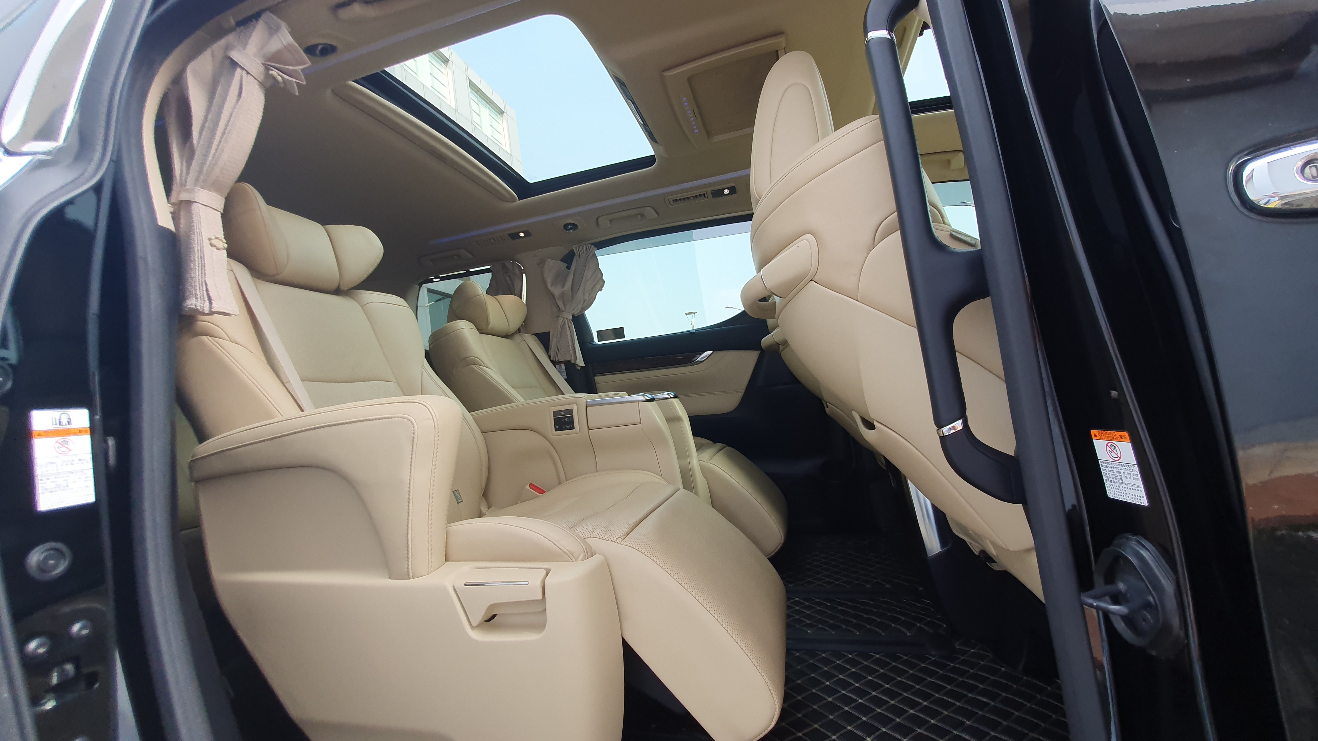 2020 Toyota Alphard 2020 Toyota Alphard