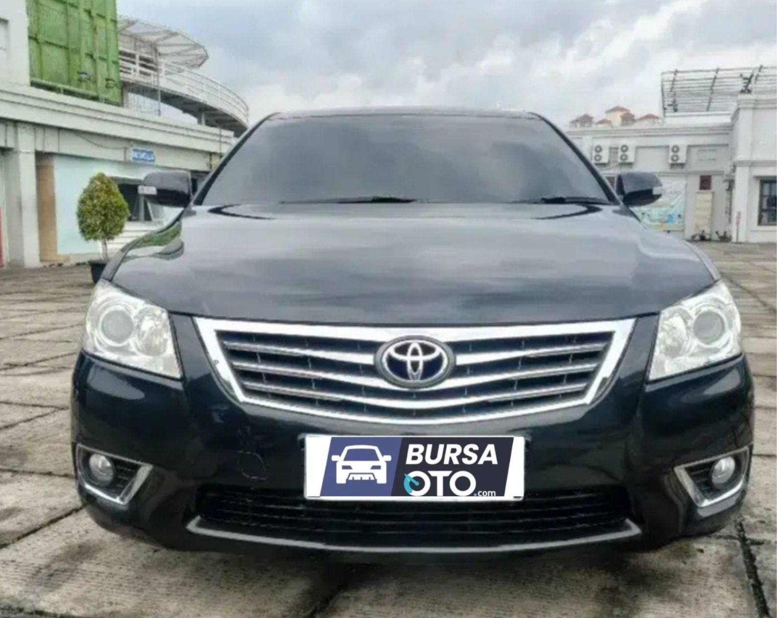 Second Hand 2010 Toyota Camry  2.4 V AT Second Hand 2010 Toyota Camry  2.4 V AT