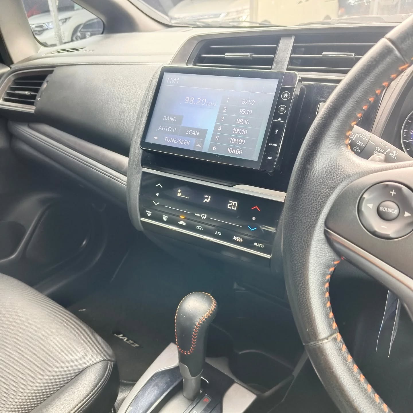 2017 Honda Jazz  RS CVT A/T 2017 Honda Jazz  RS CVT A/T