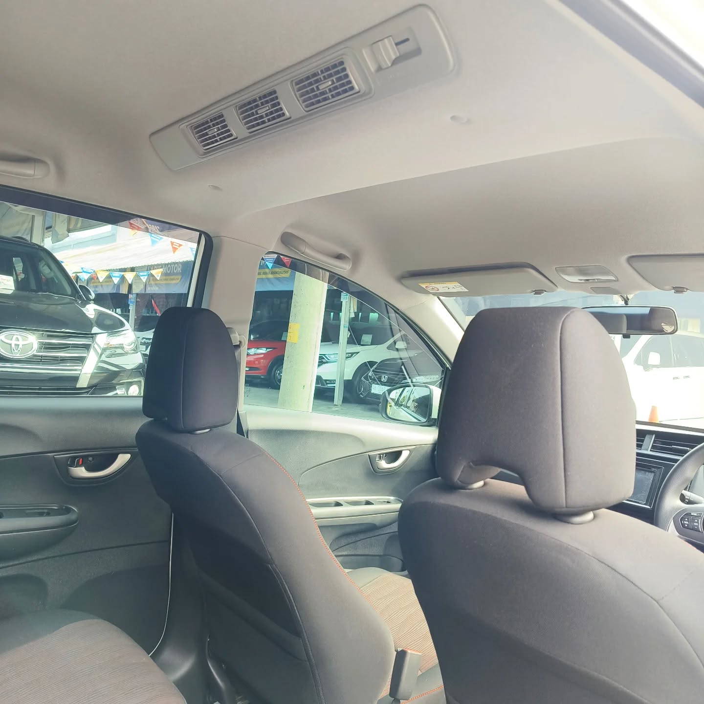 2018 Honda Mobilio  RS A/T 2018 Honda Mobilio  RS A/T