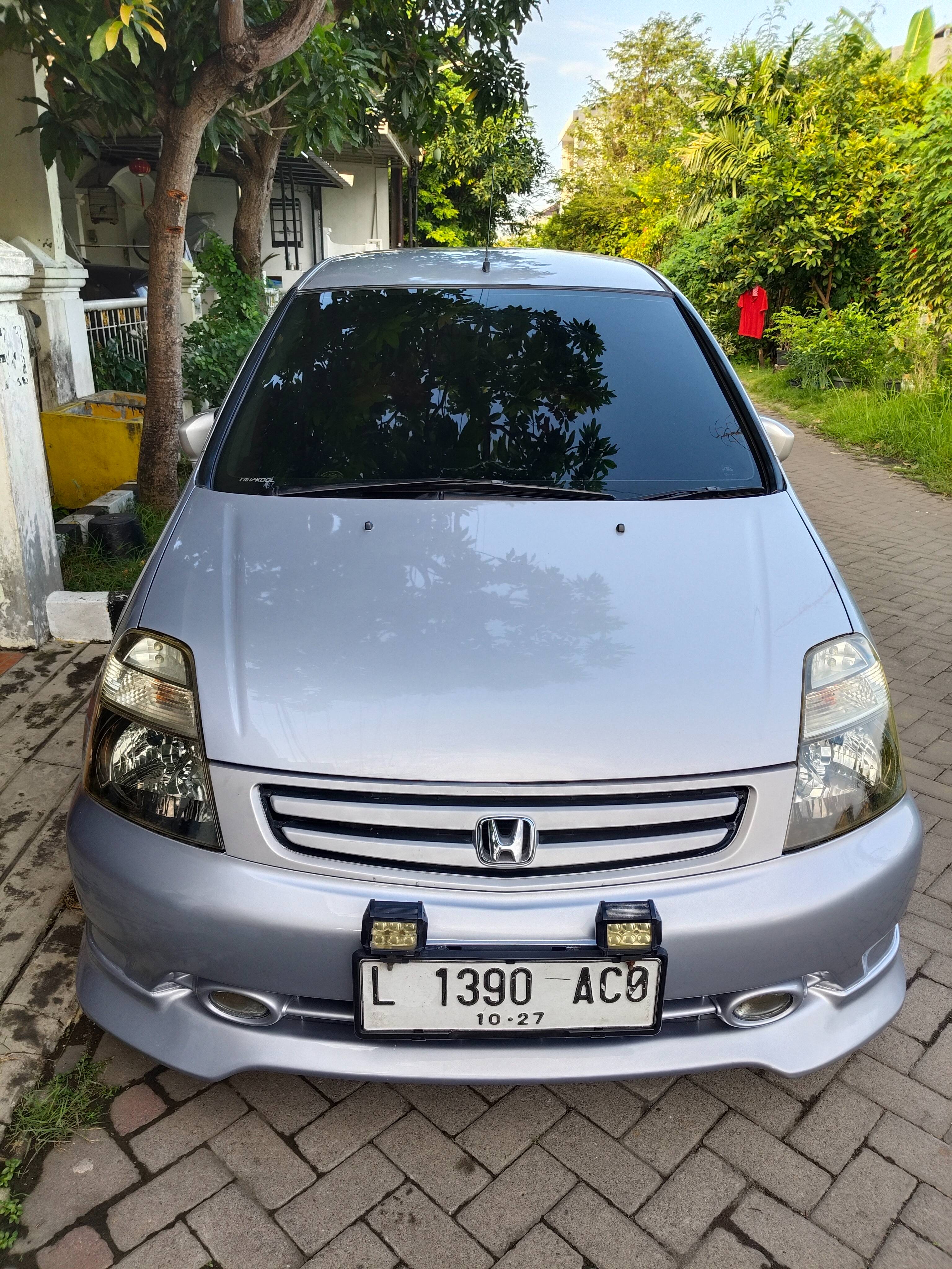 2002 Honda Stream VTEC 1.7L MT Bekas 2002 Honda Stream VTEC 1.7L MT Bekas