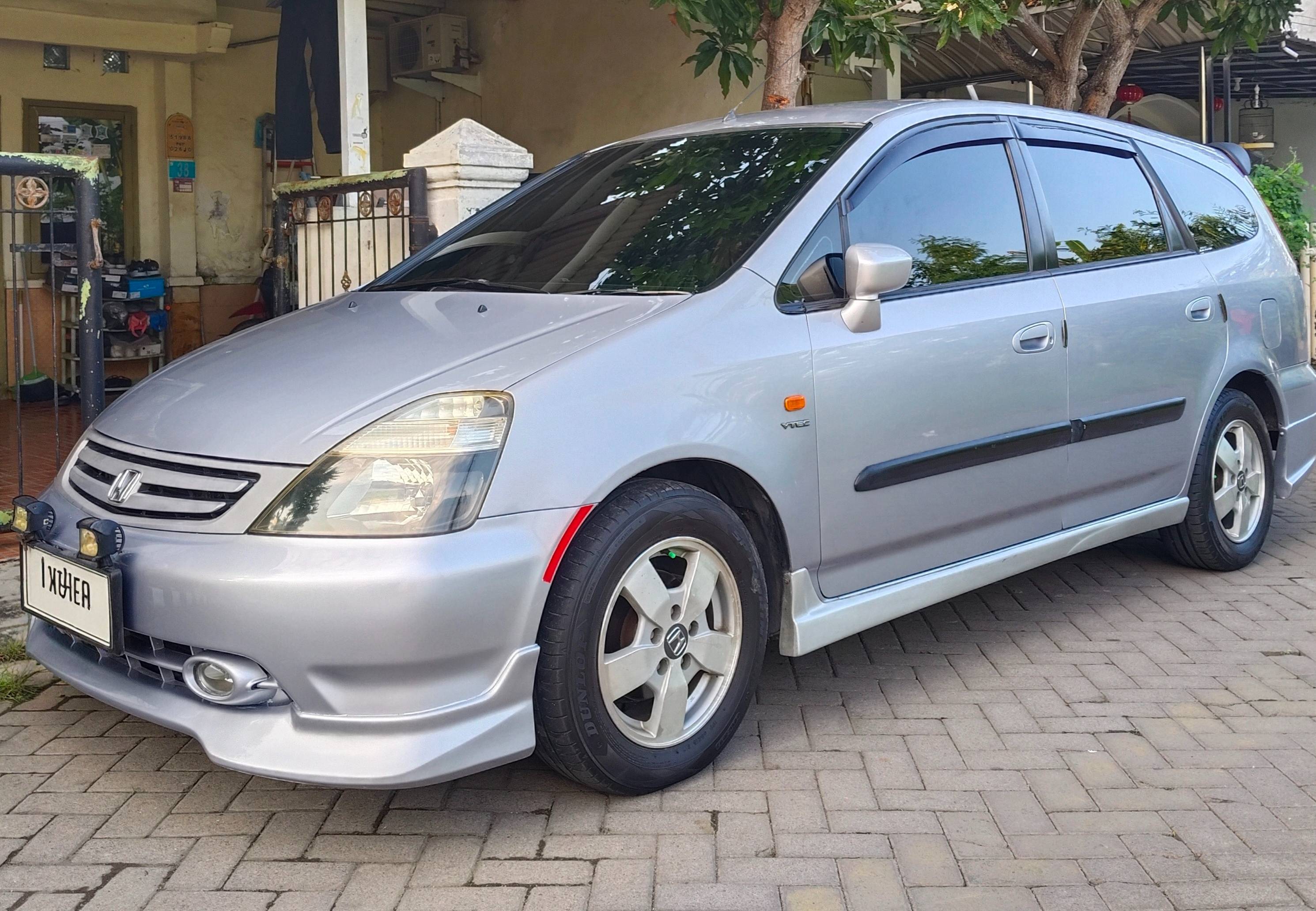 2002 Honda Stream VTEC 1.7L MT 2002 Honda Stream VTEC 1.7L MT