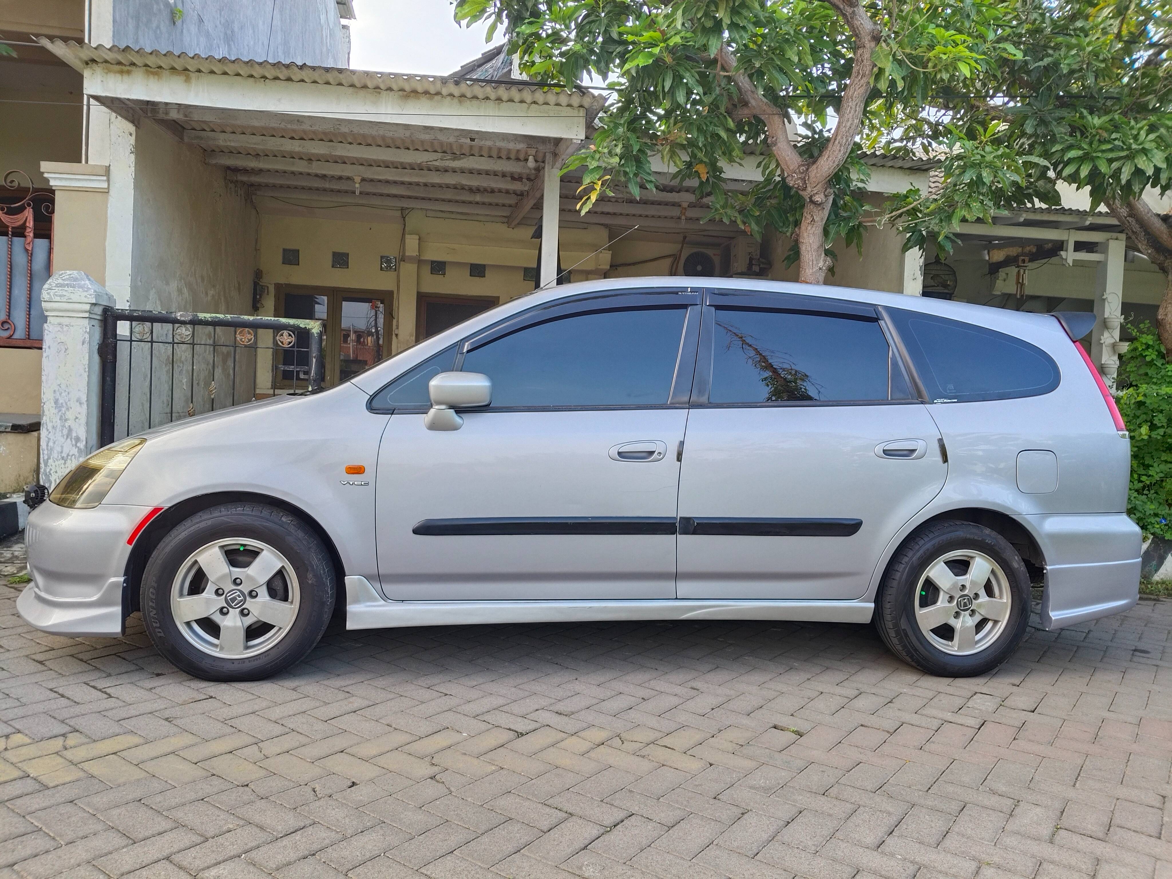 2002 Honda Stream VTEC 1.7L MT 2002 Honda Stream VTEC 1.7L MT