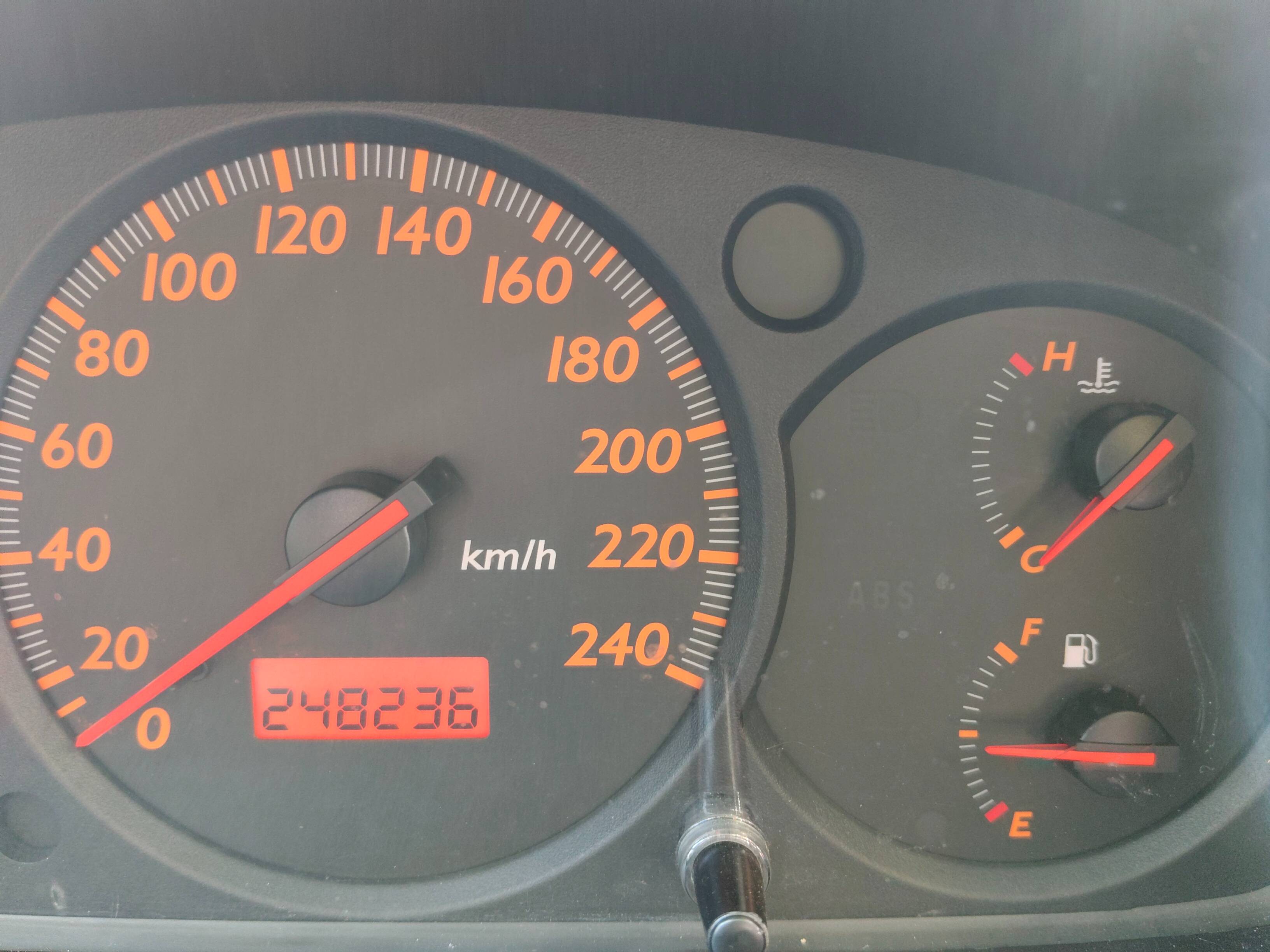 2002 Honda Stream VTEC 1.7L MT 2002 Honda Stream VTEC 1.7L MT