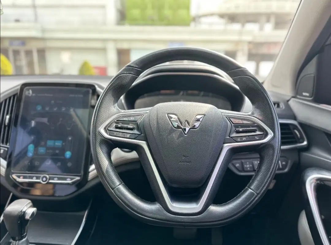 2021 Wuling Almaz RS 2021 Wuling Almaz RS