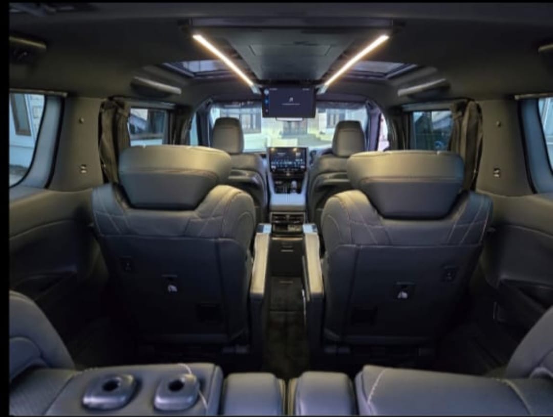 2024 Toyota Alphard Hybrid 2024 Toyota Alphard Hybrid