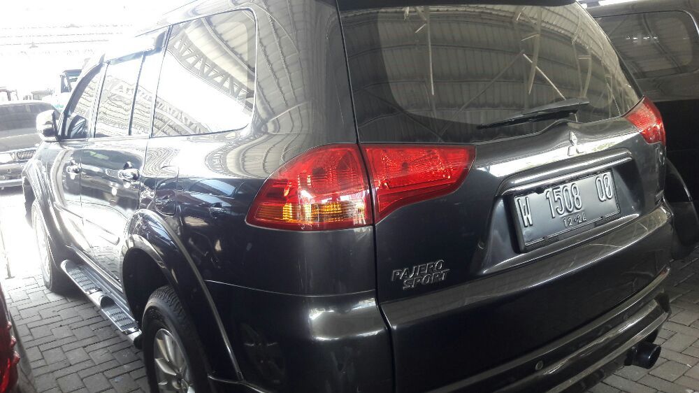 Dijual 2012 Mitsubishi Pajero Sport  Exceed 4x2 AT Exceed 4x2 AT Bekas