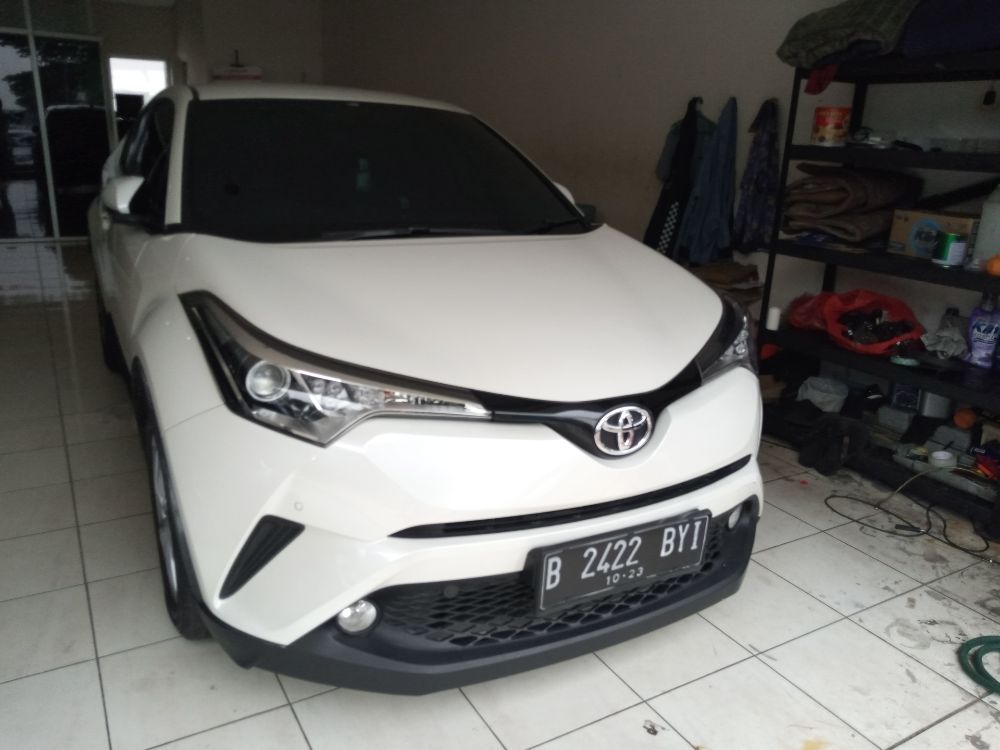 Old 2018 Toyota CHR Hybrid 1.8L 1.8L