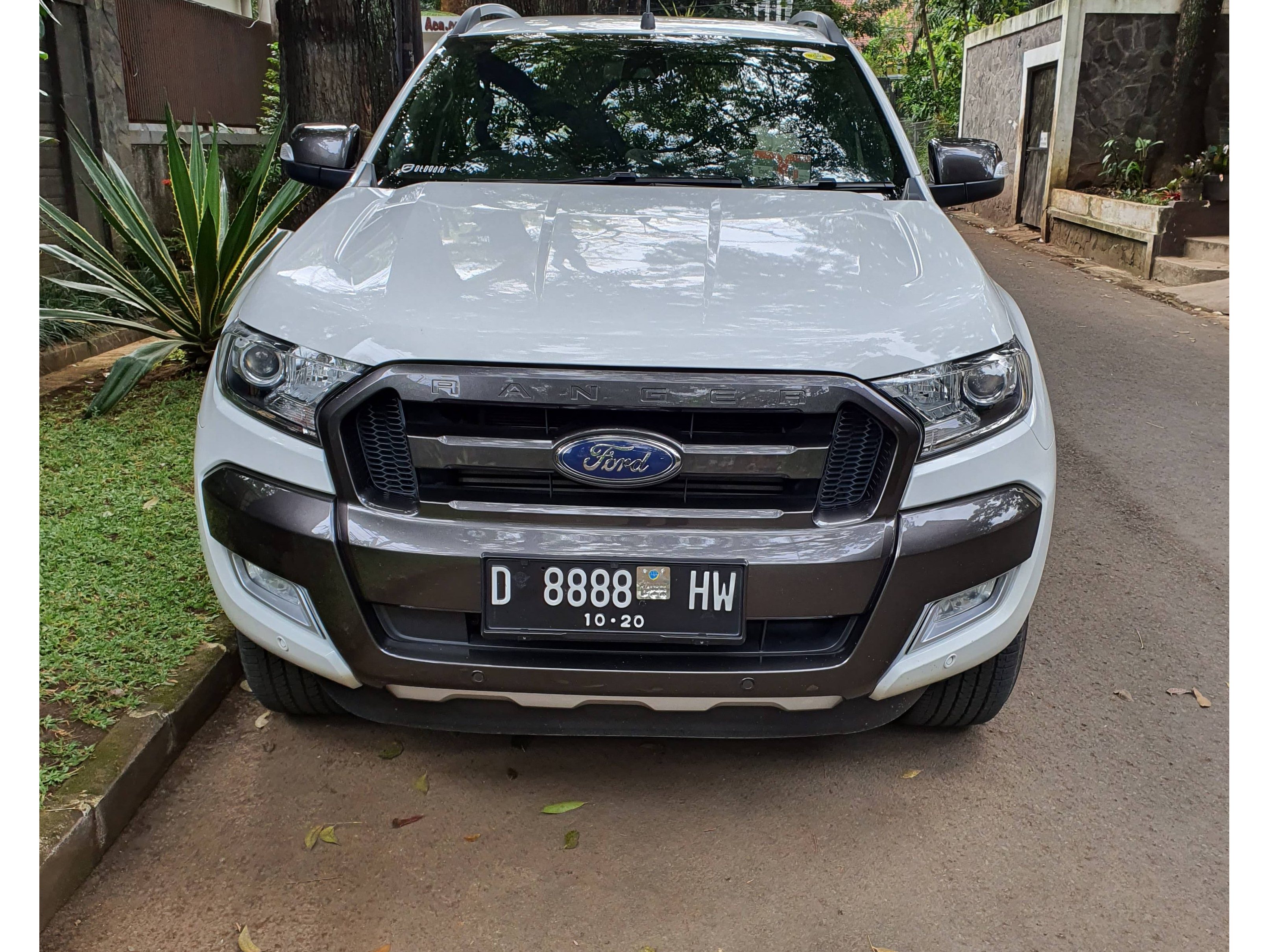 2015 Ford Ranger Double Cab 3.2L 4x4 AT Wildtrak Double Cab 3.2L 4x4 AT Wildtrak bekas