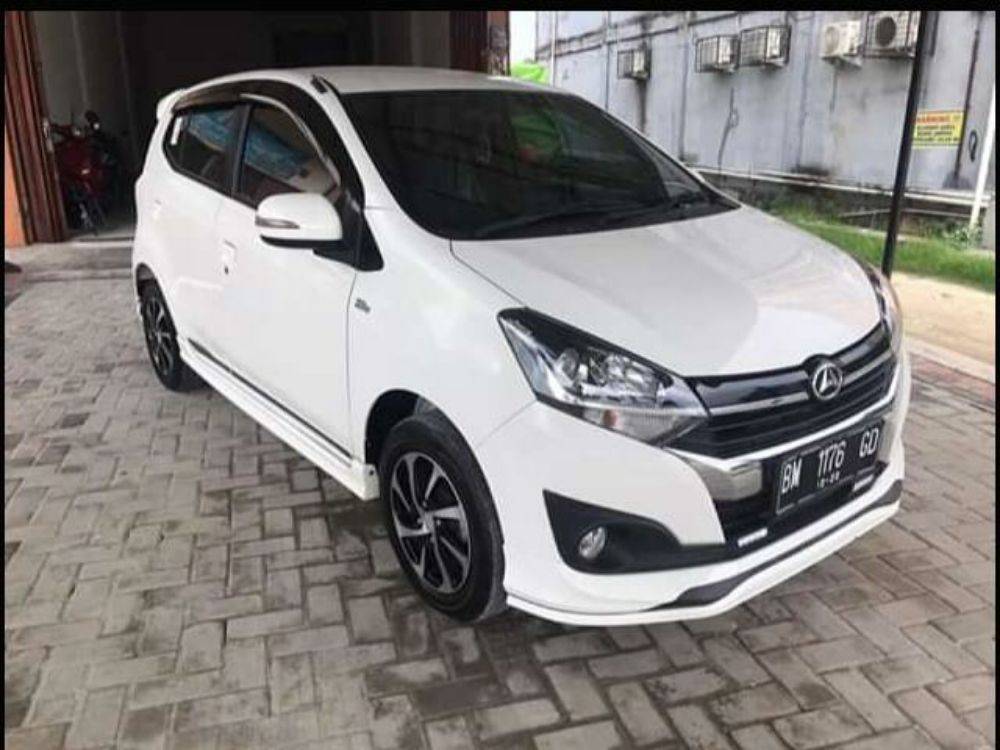 Honda Brio Price In Pekanbaru Know Loan Simulations Lowest Dp Installment