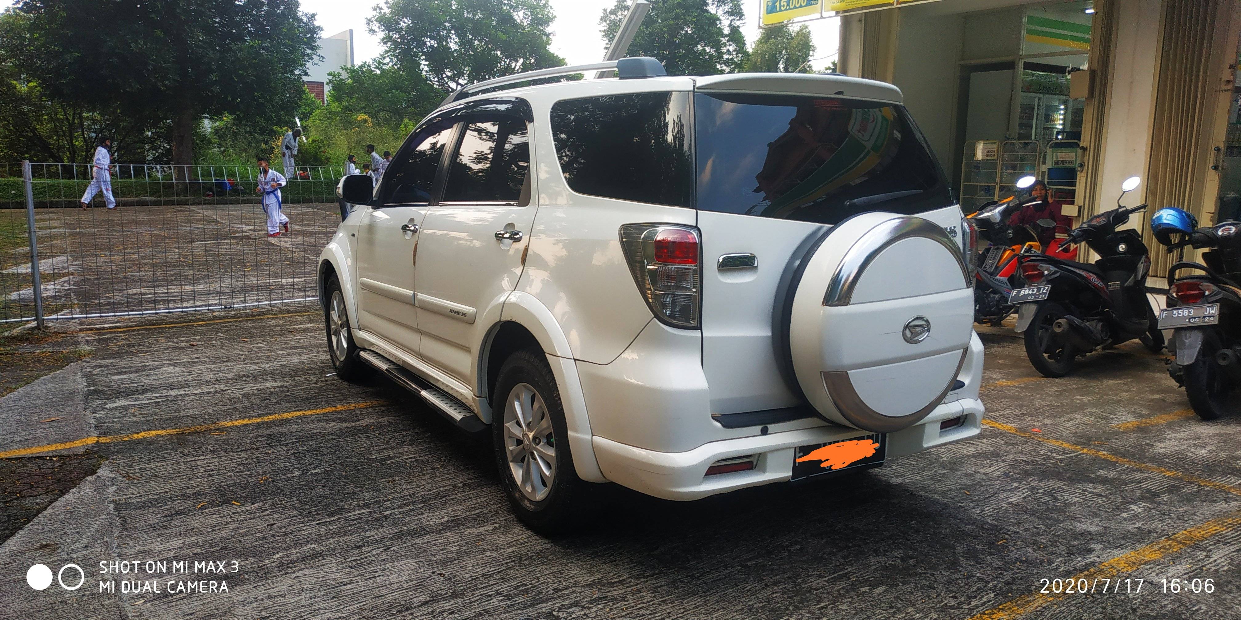 2011 Daihatsu Terios 2011 Daihatsu Terios