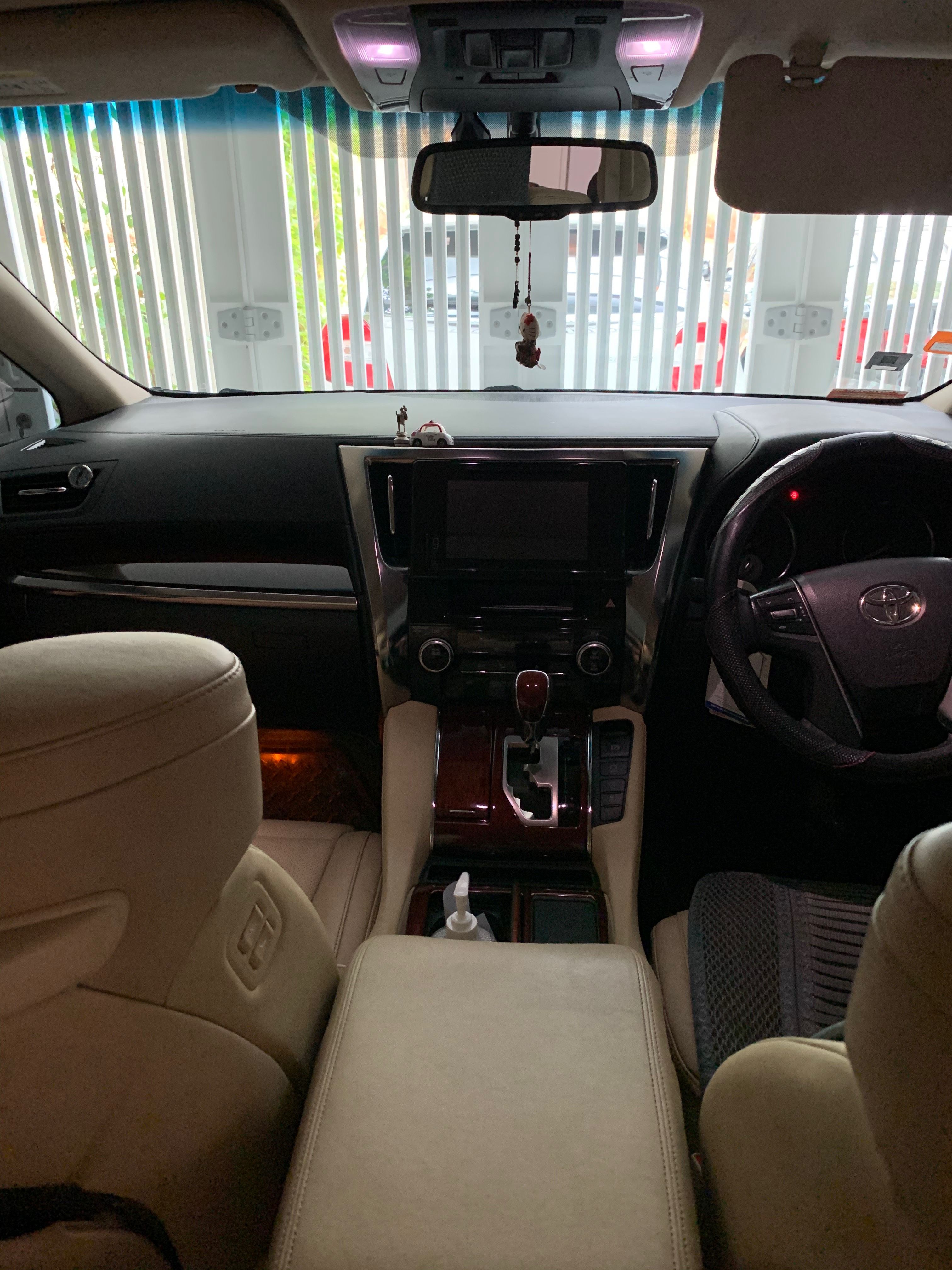 Used 2015 Toyota Alphard 2.5 G A/T 2.5 G A/T for sale