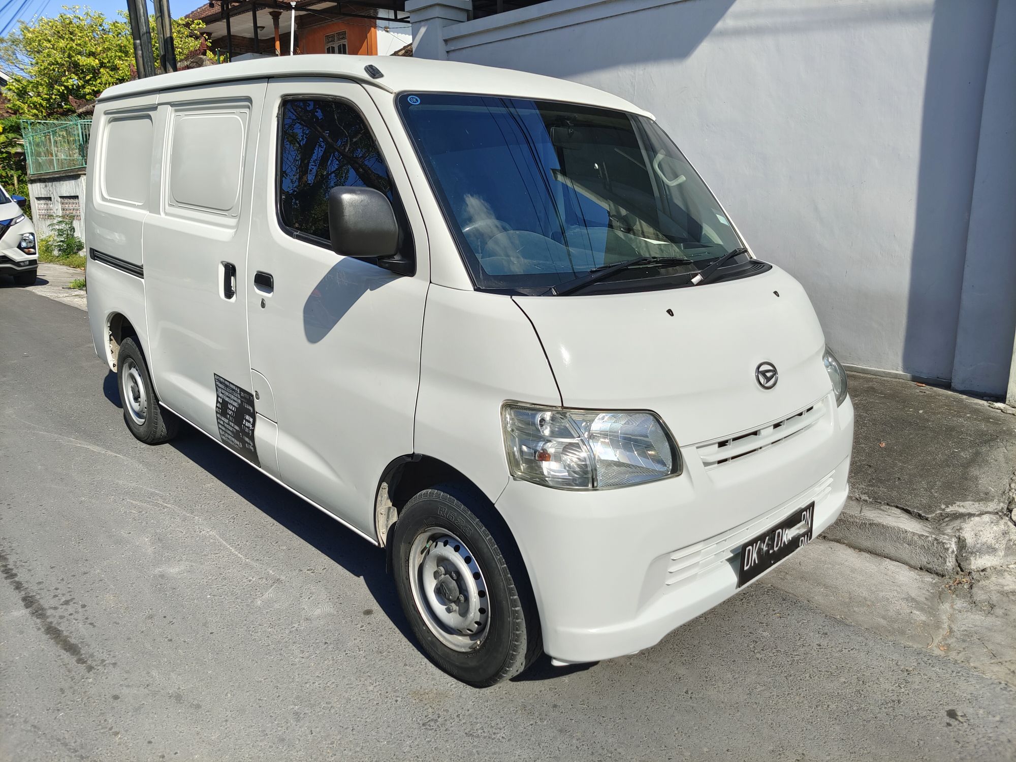2013 Daihatsu Gran Max MB Blind Van 1.3 AC Blind Van 1.3 AC bekas