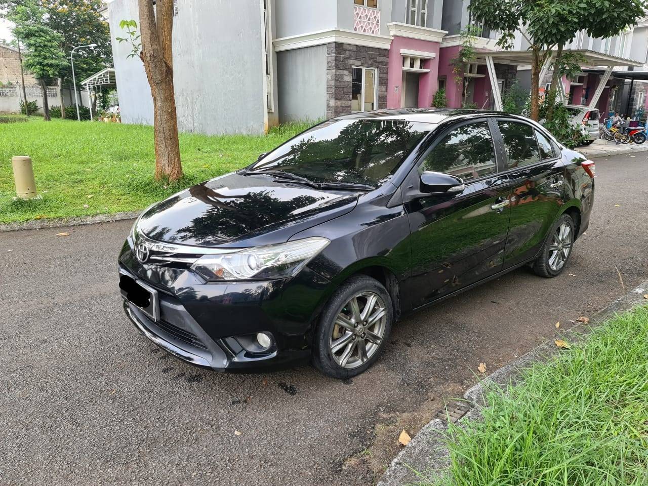 2015 Toyota Vios G M/T G M/T tua