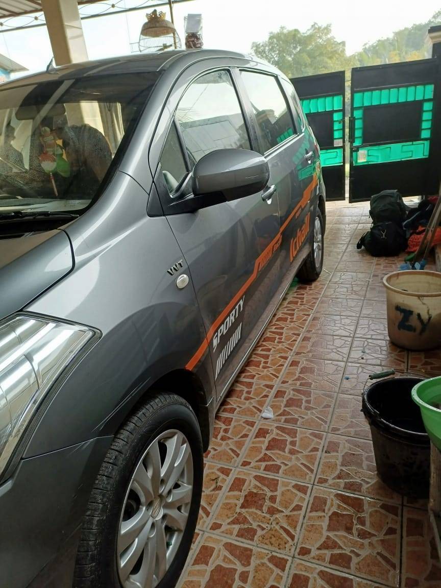 Beli mobil bekas