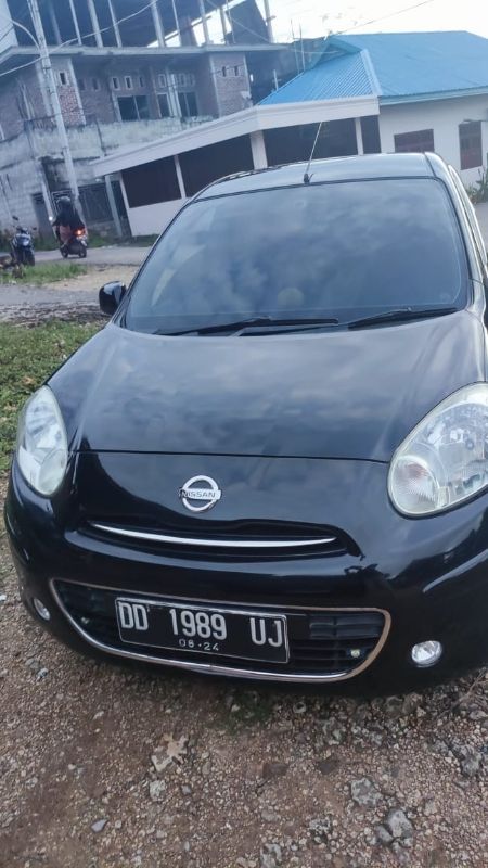 Used 2012 Nissan March  1.2 MT 1.2 MT