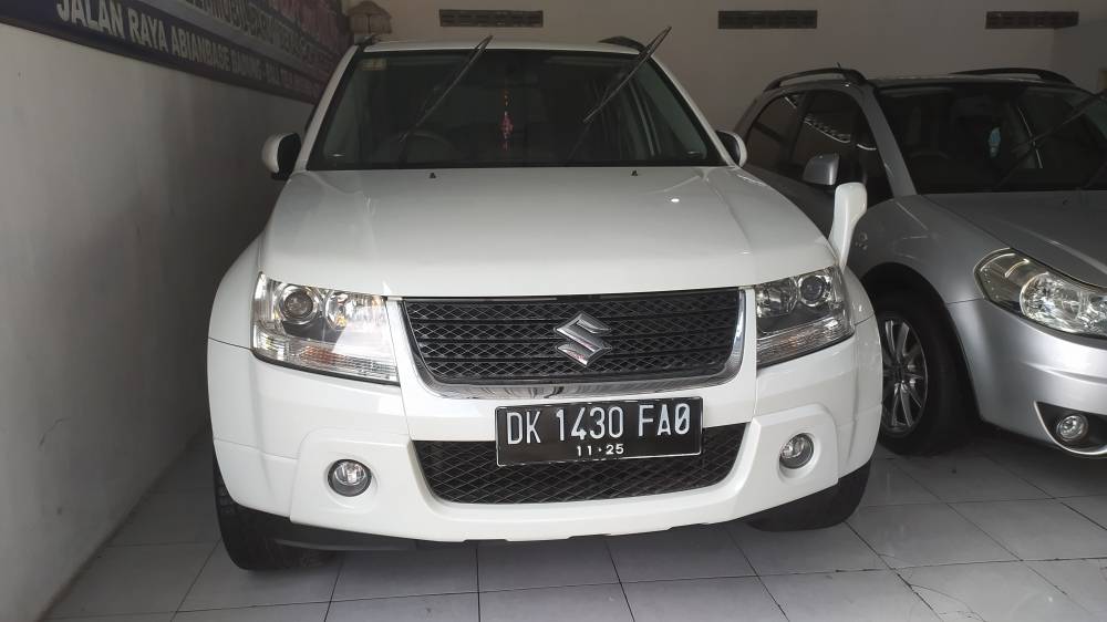 Used 2009 Suzuki Grand Vitara  2.4 JLX  M/T JEP 2.4 JLX (JB424W) M/T JEP