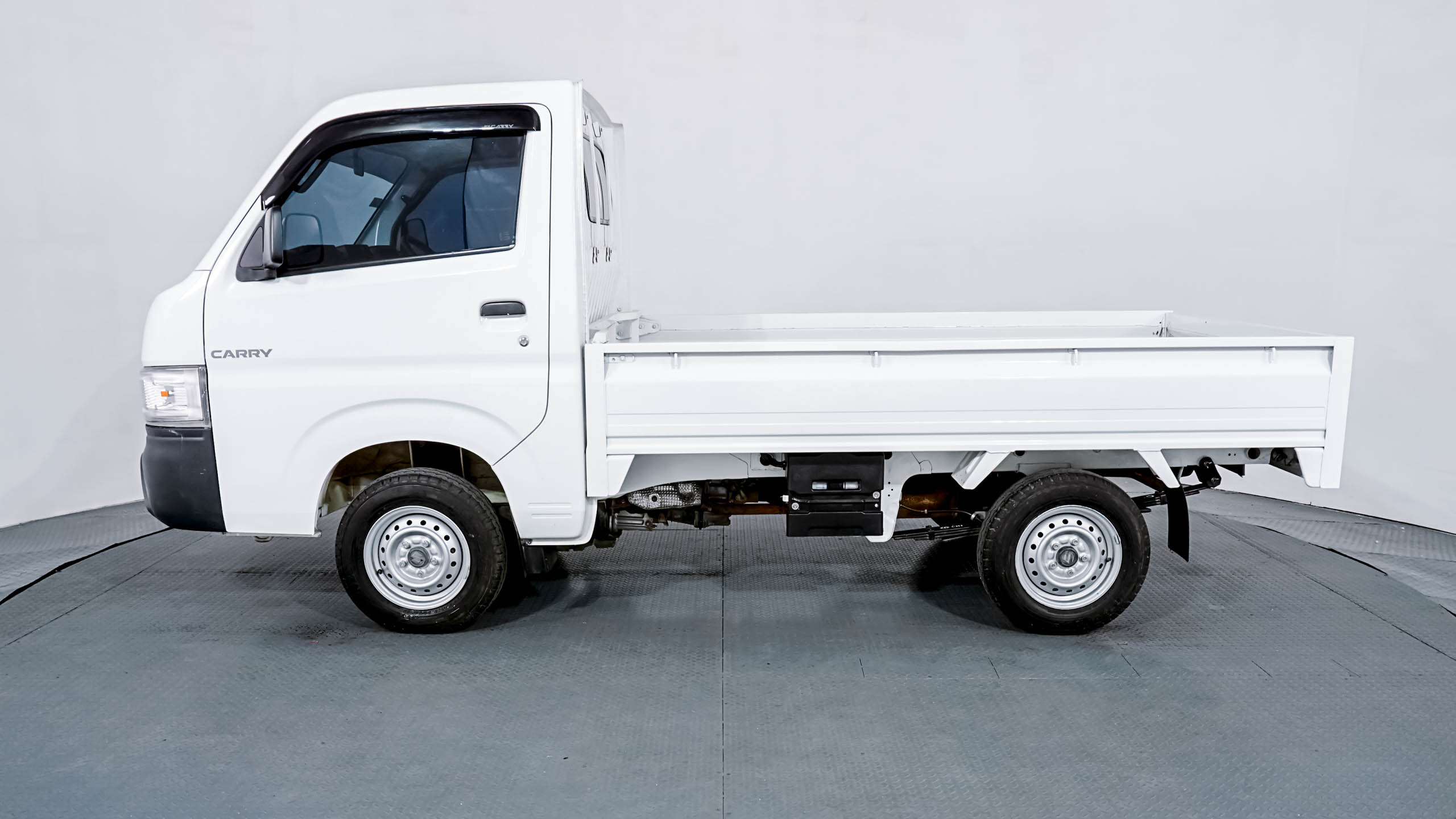 Old 2021 Suzuki Carry 1.5L PU FLAT DECK 1.5L PU FLAT DECK