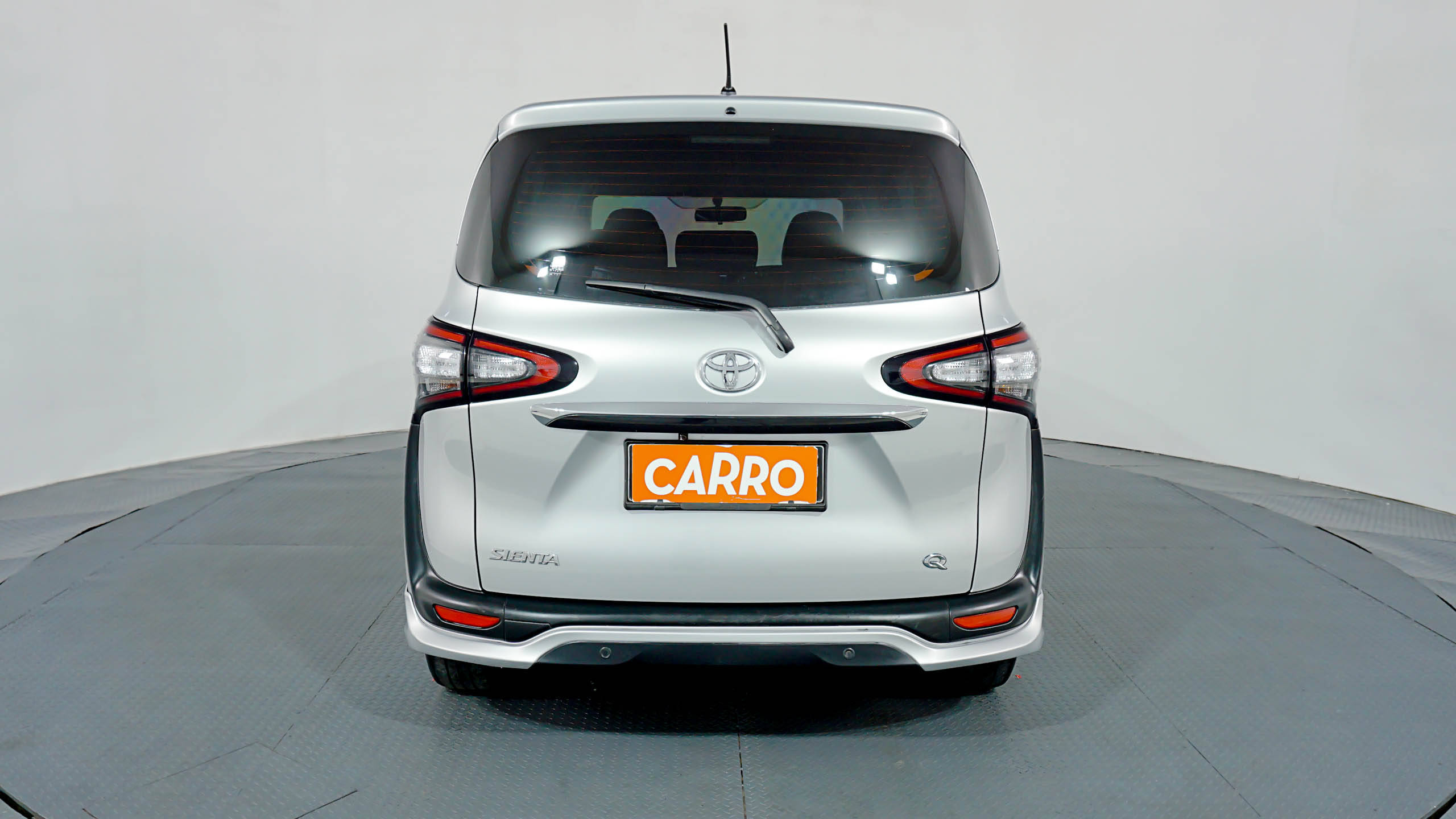 Dijual 2017 Toyota Sienta 1.5L Q AT 1.5L Q AT Bekas