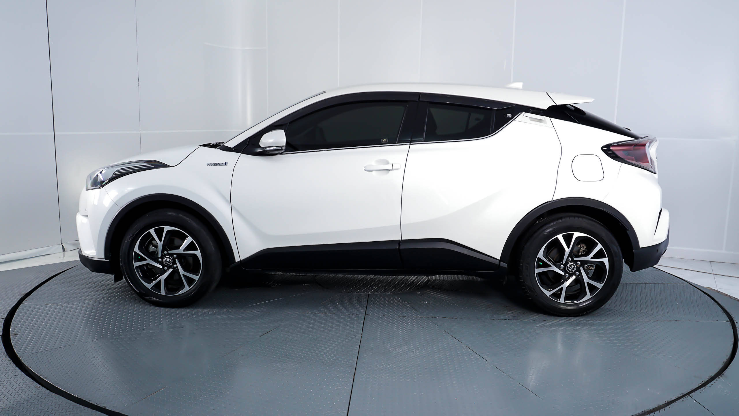 2019 Toyota CHR Hybrid 1.8L 1.8L tua
