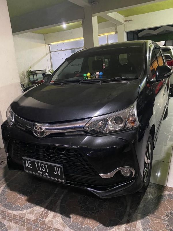 Second Hand 2016 Toyota Veloz 1.5L AT