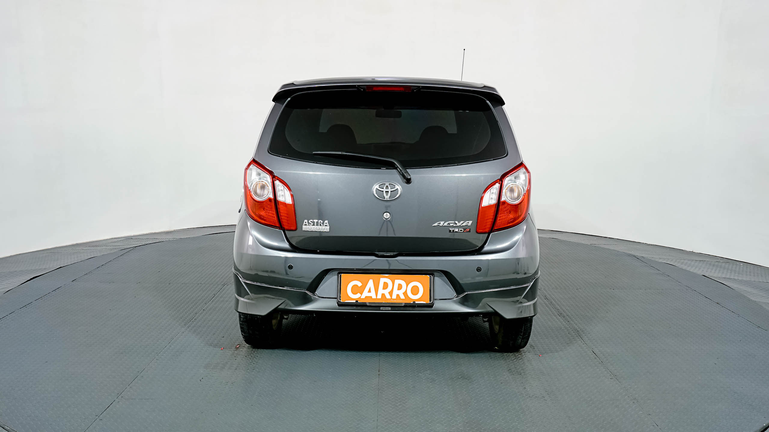 Dijual 2015 Toyota Agya G TRD 1.0L MT G TRD 1.0L MT Bekas