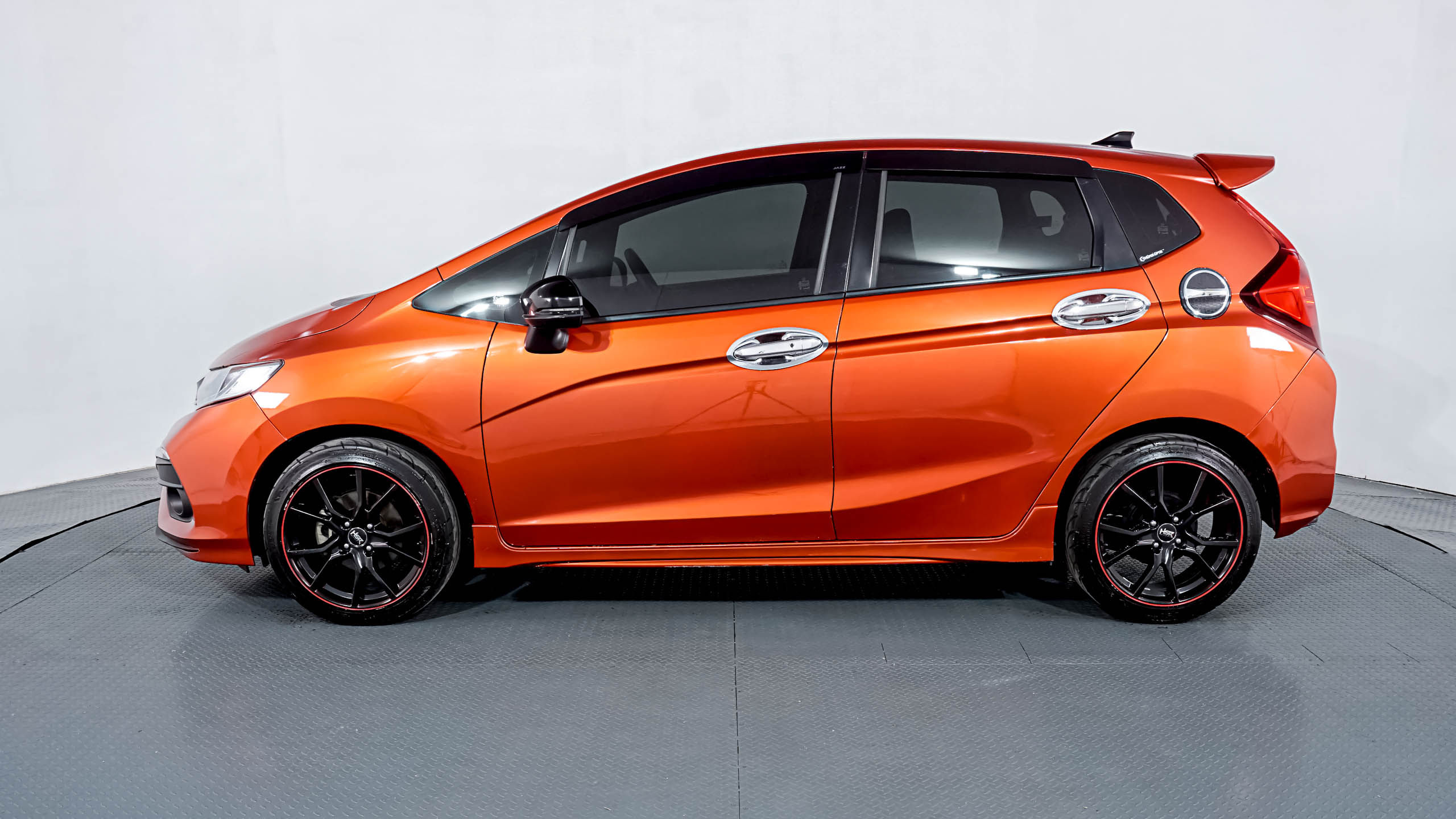 Get Used Honda Jazz 2019 548045 Price & Sellers Information