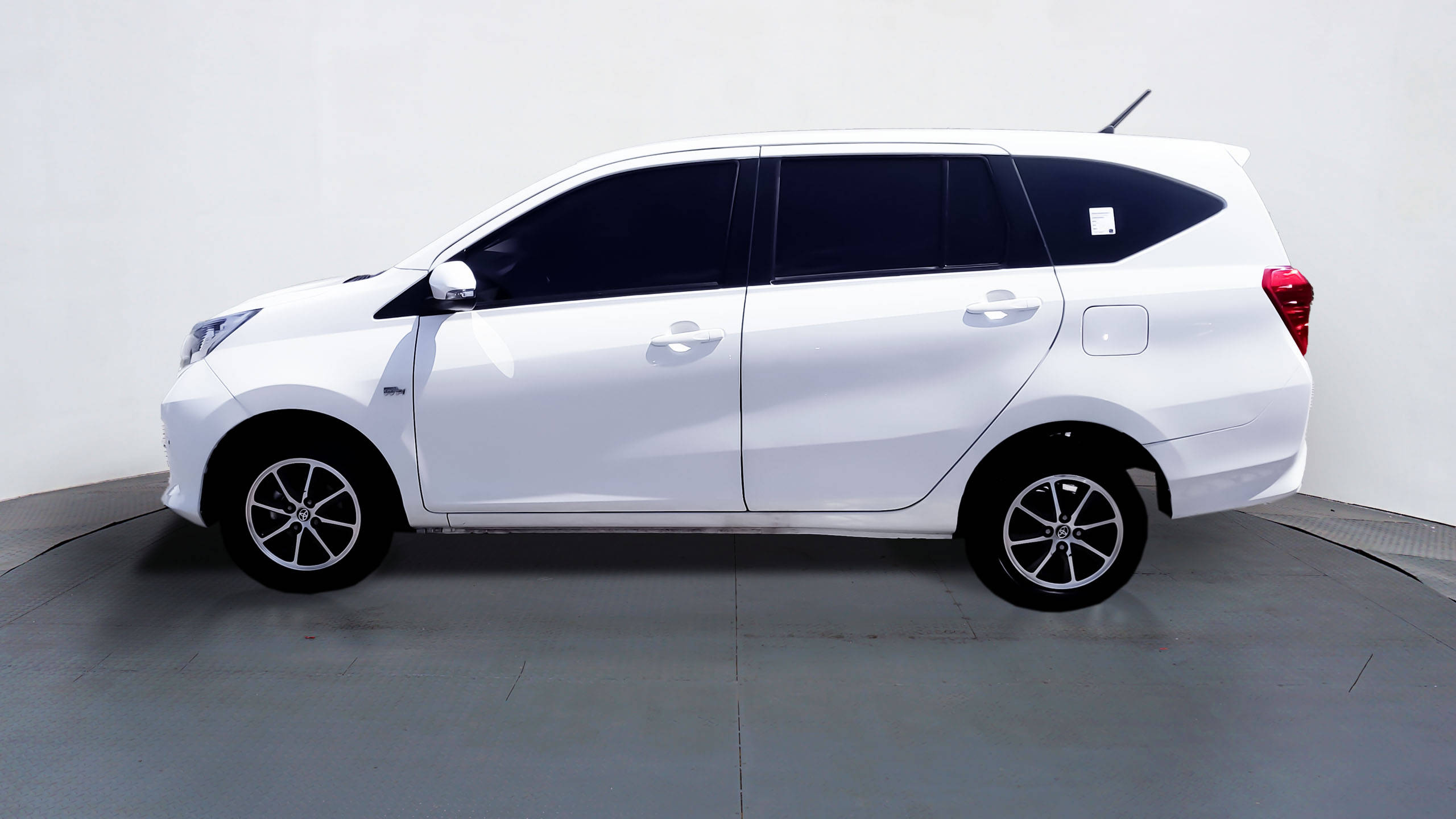 2019 Toyota Calya G AT G AT tua
