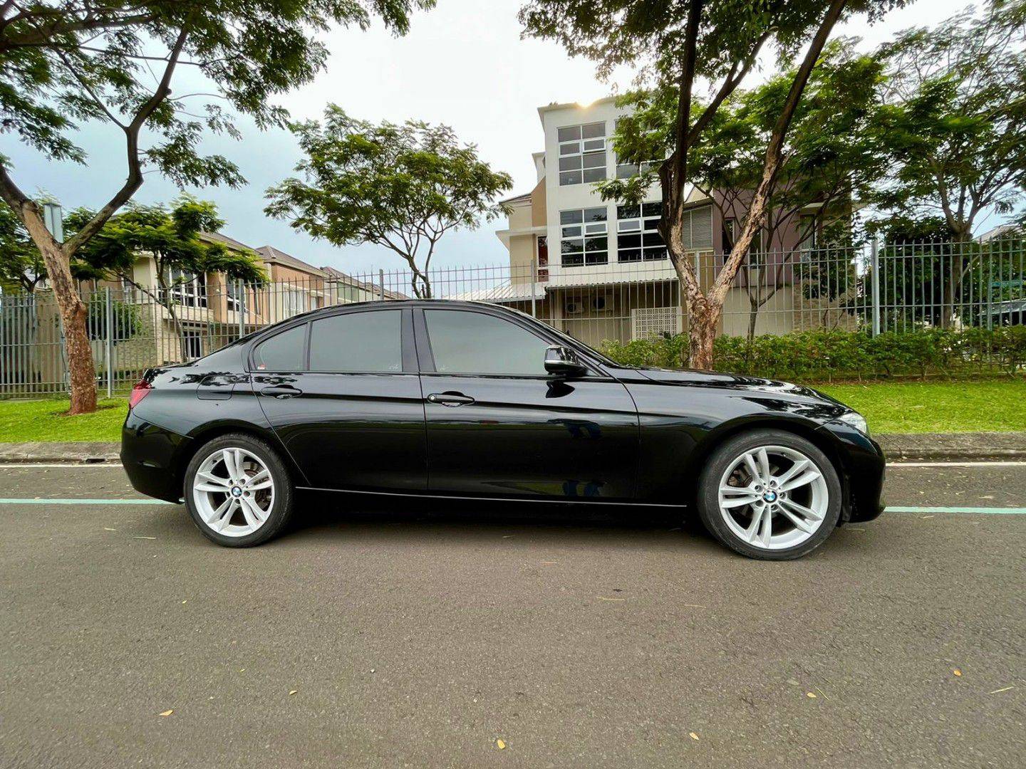 Used 2019 BMW 3 Series Sedan 320i Sport 320i Sport for sale