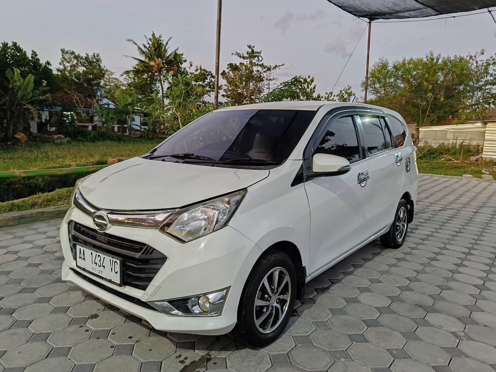 2017 Daihatsu Sigra Bekas 2017 Daihatsu Sigra Bekas