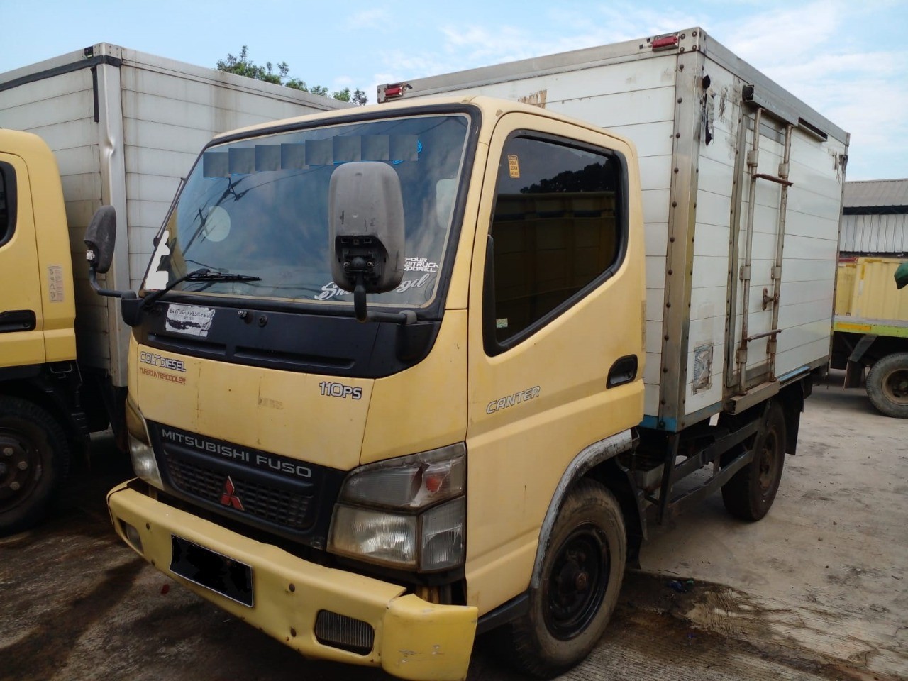 2011 Mitsubishi Colt 2011 Mitsubishi Colt