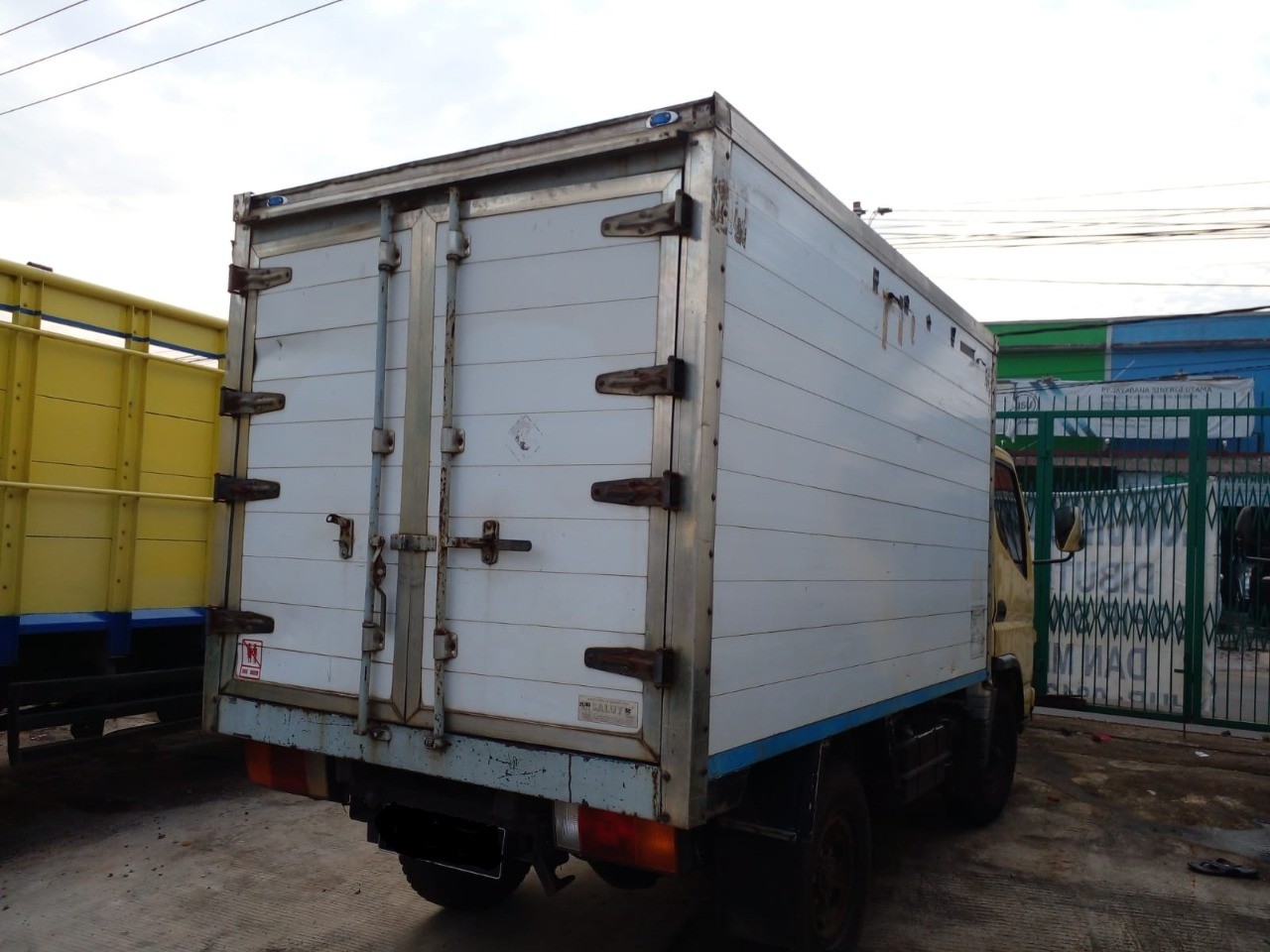 2011 Mitsubishi Colt 2011 Mitsubishi Colt