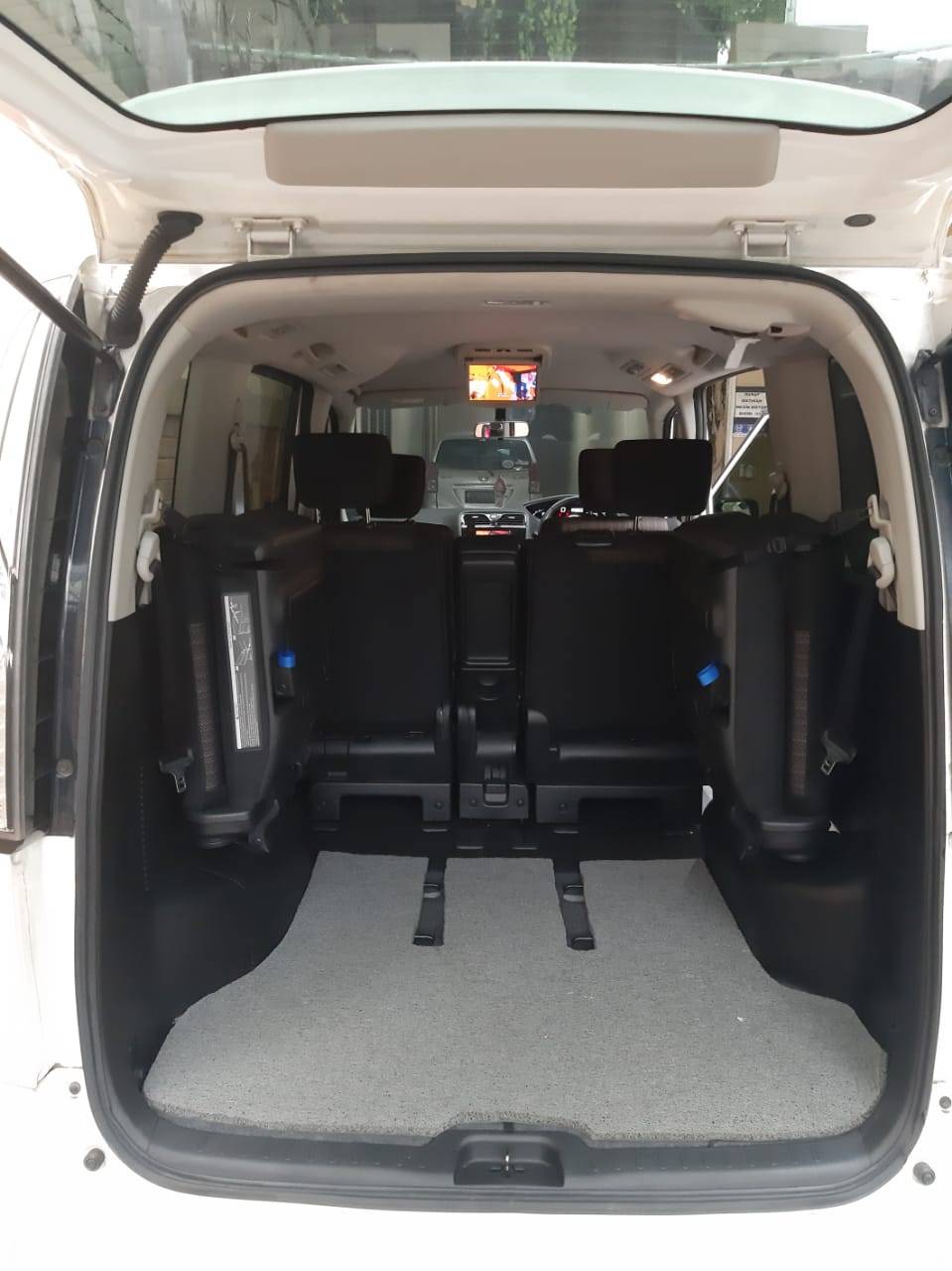 2017 Nissan Serena 2017 Nissan Serena