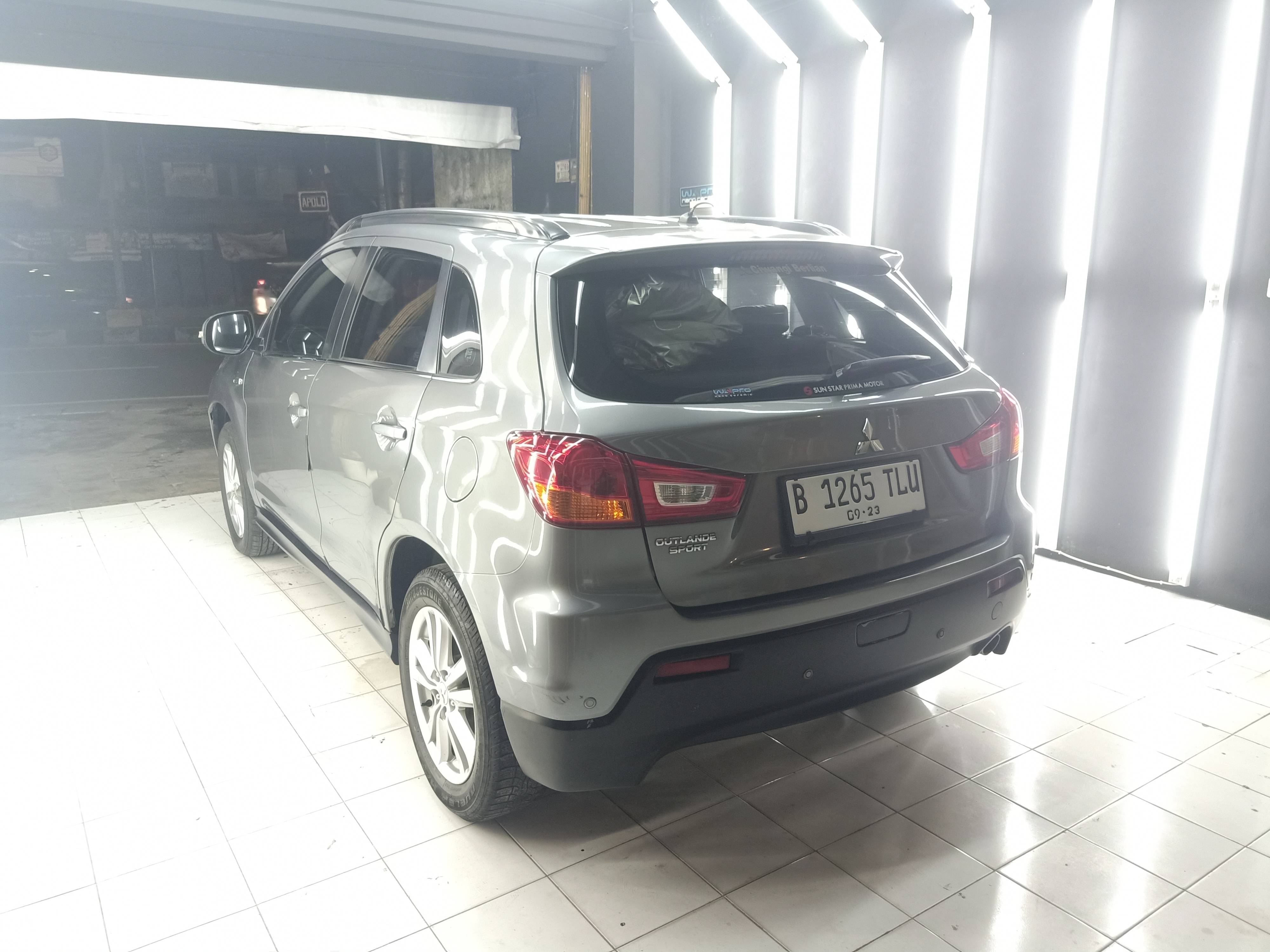 2013 Mitsubishi Outlander Sport 2013 Mitsubishi Outlander Sport