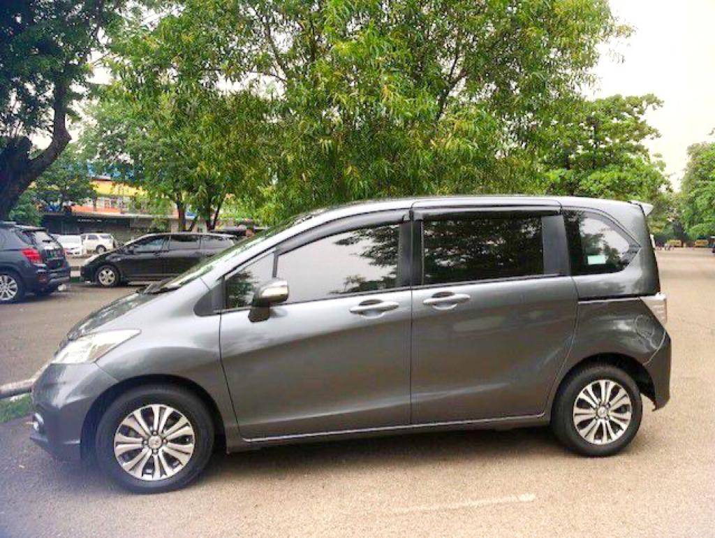 2014 Honda Freed  GB3 1.5 E AT 2014 Honda Freed  GB3 1.5 E AT