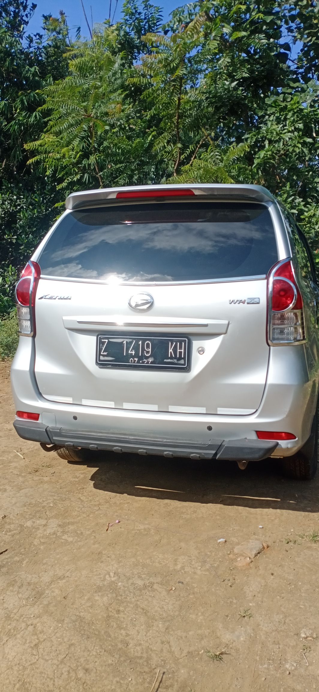 2012 Daihatsu Xenia 1.3 X MT 2012 Daihatsu Xenia 1.3 X MT