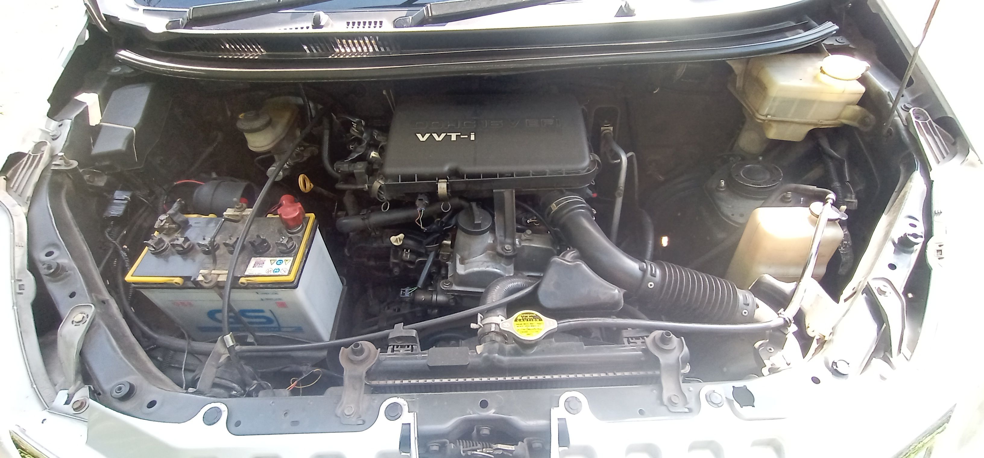 2012 Daihatsu Xenia 1.3 X MT 2012 Daihatsu Xenia 1.3 X MT