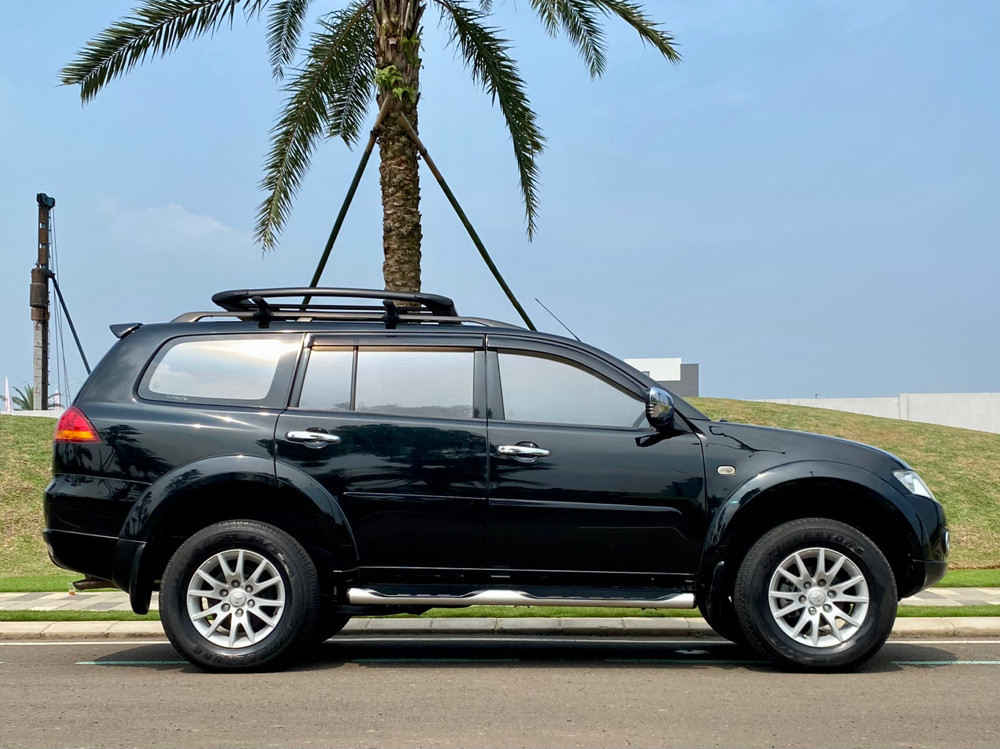 2011 Mitsubishi Pajero 2011 Mitsubishi Pajero