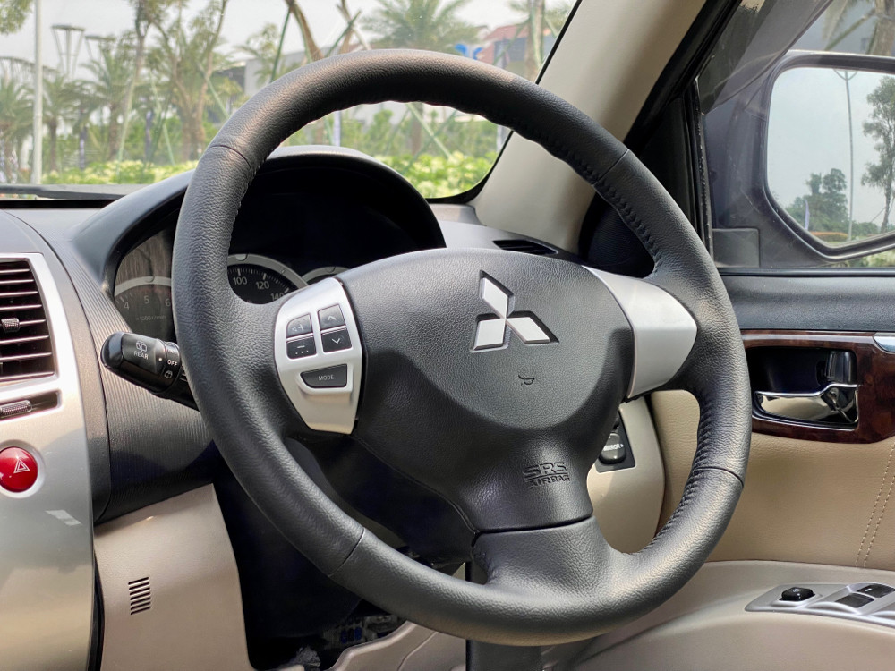 2011 Mitsubishi Pajero 2011 Mitsubishi Pajero