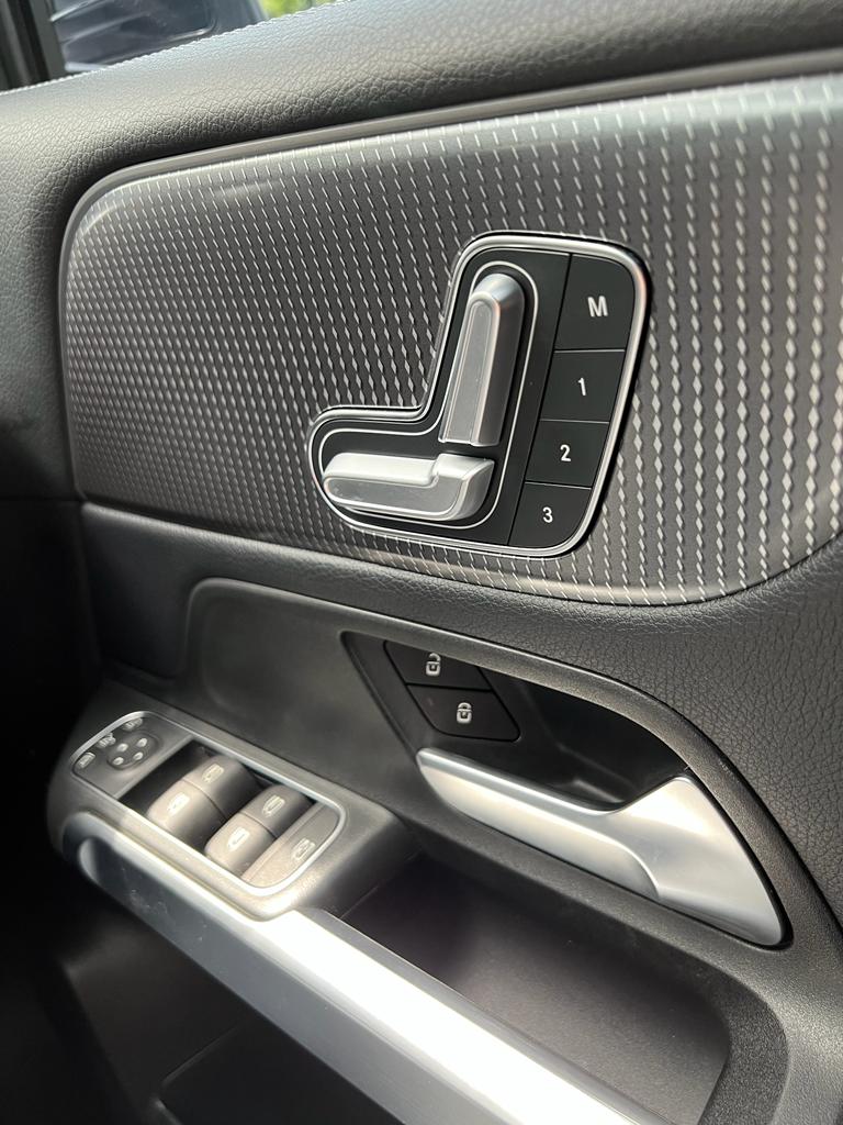 2021 Mercedes Benz GLB-Class 2021 Mercedes Benz GLB-Class