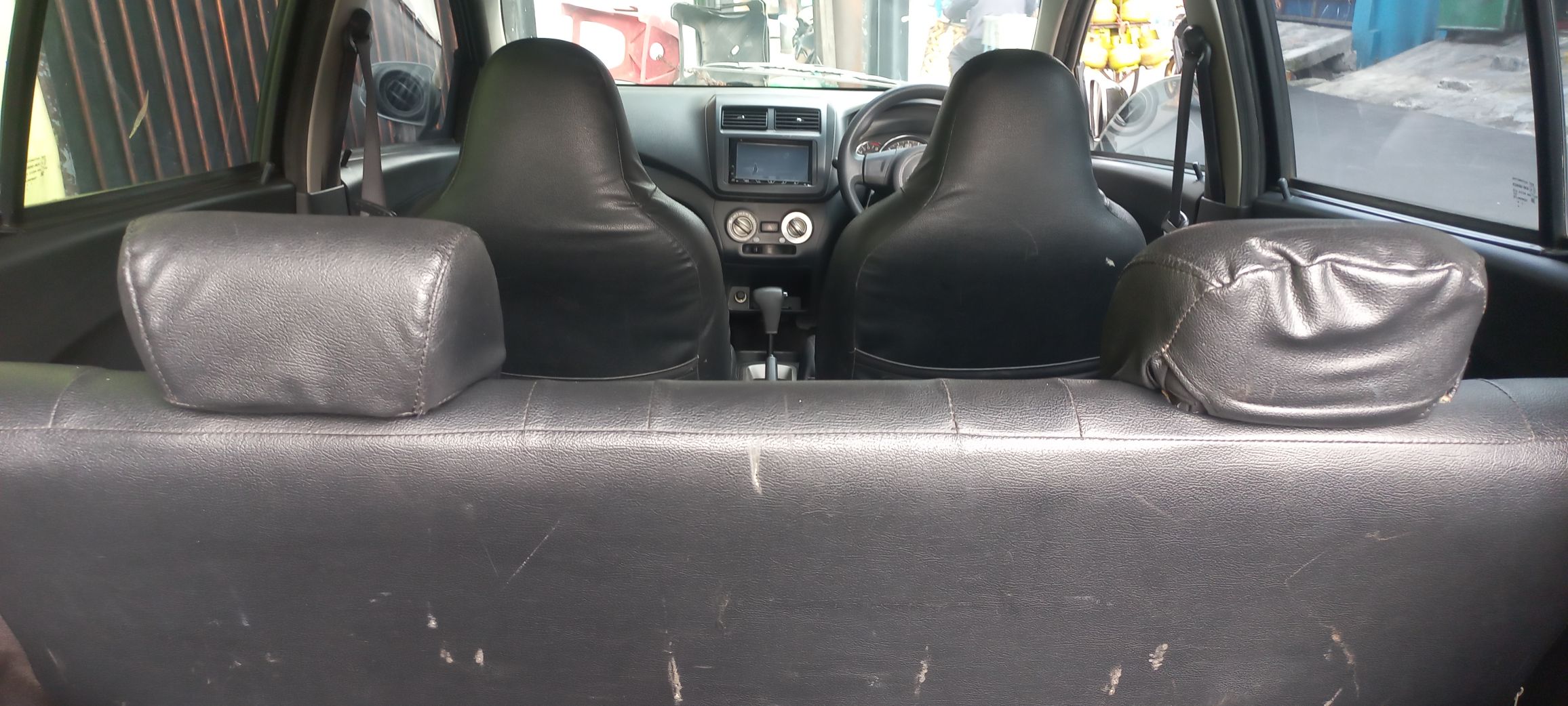 2016 Daihatsu Ayla 2016 Daihatsu Ayla